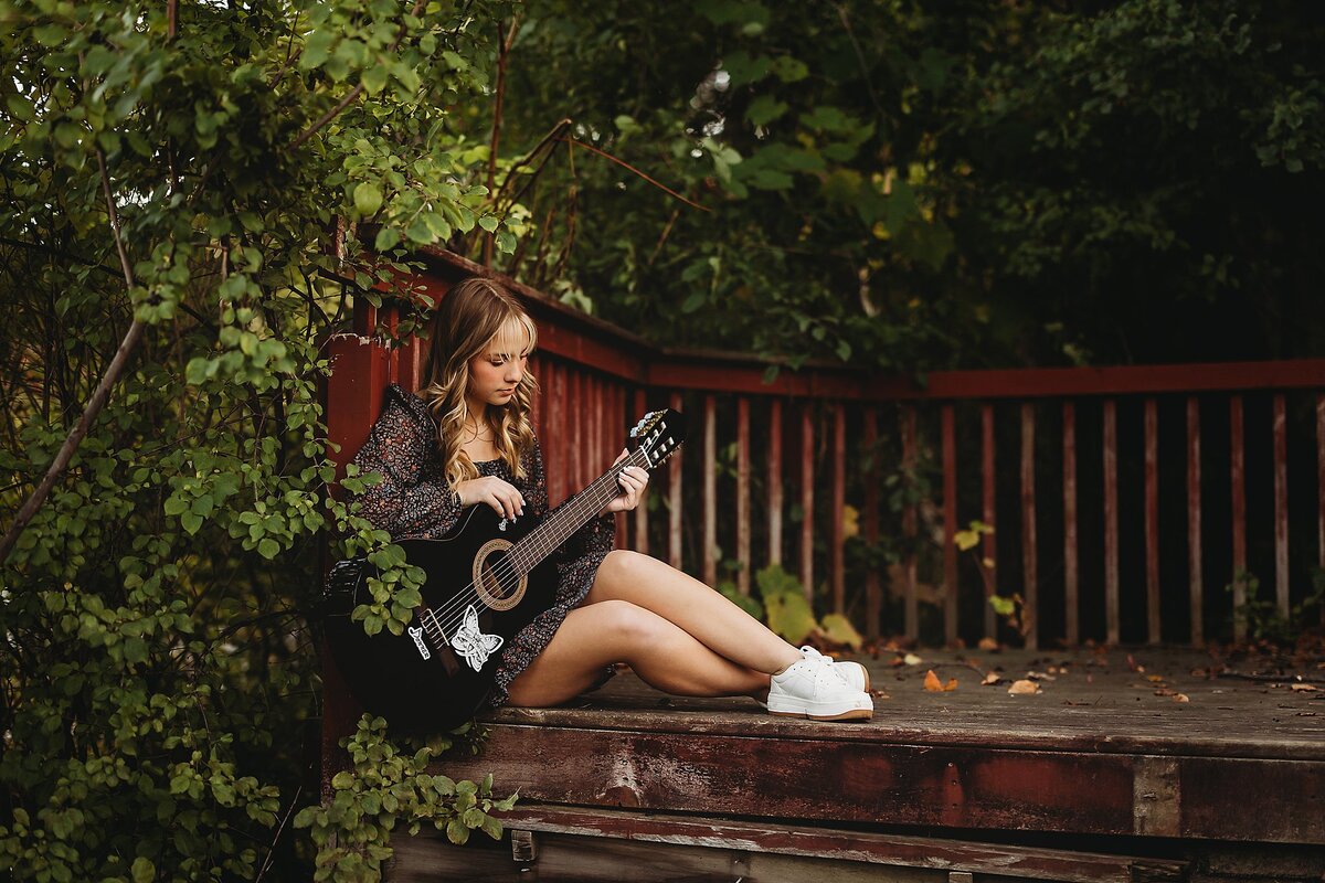 creative-senior-portraits-twin-cities-north