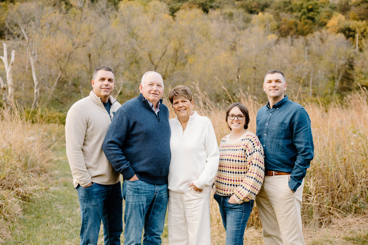 christina_ney_photography_wedding_engagement_lifestyle_photographer_dubuque_iowa_wedding_planning_assistance_adventurous_bold_laidback Family Photography35