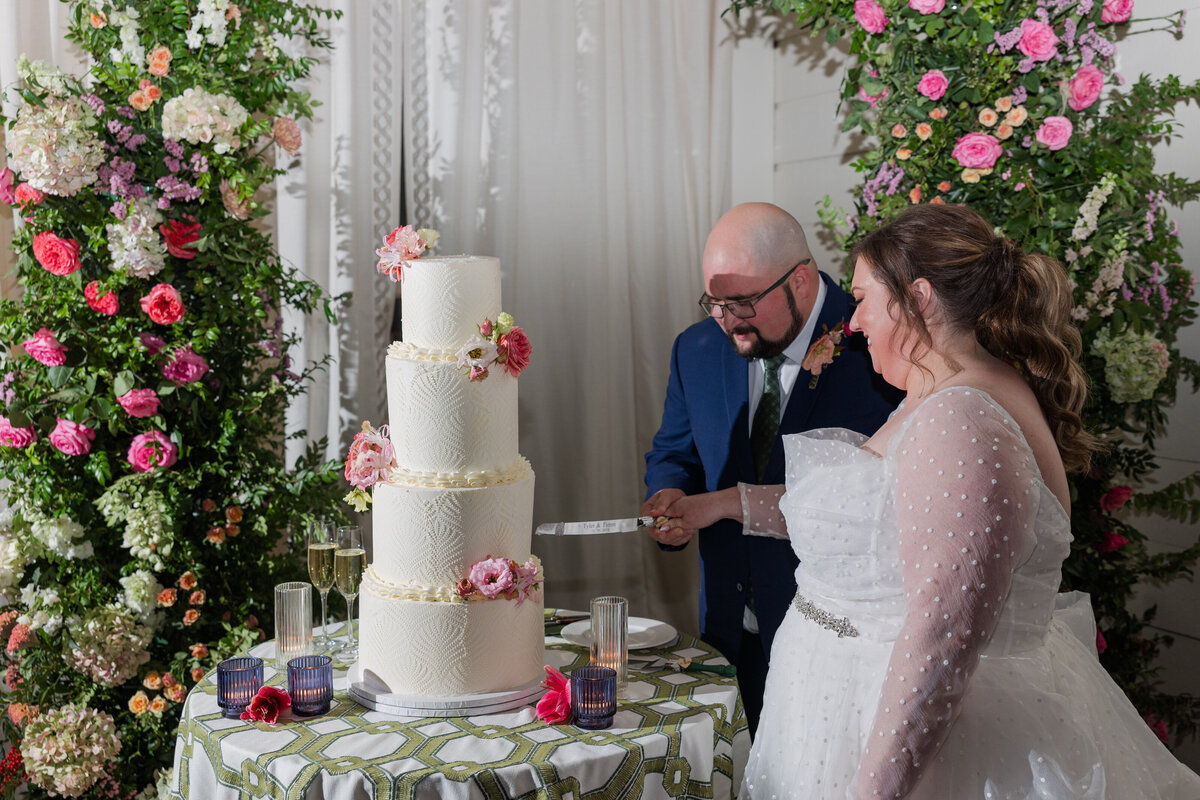 Bright-Florals-Pippin-Hill-Wedding-138