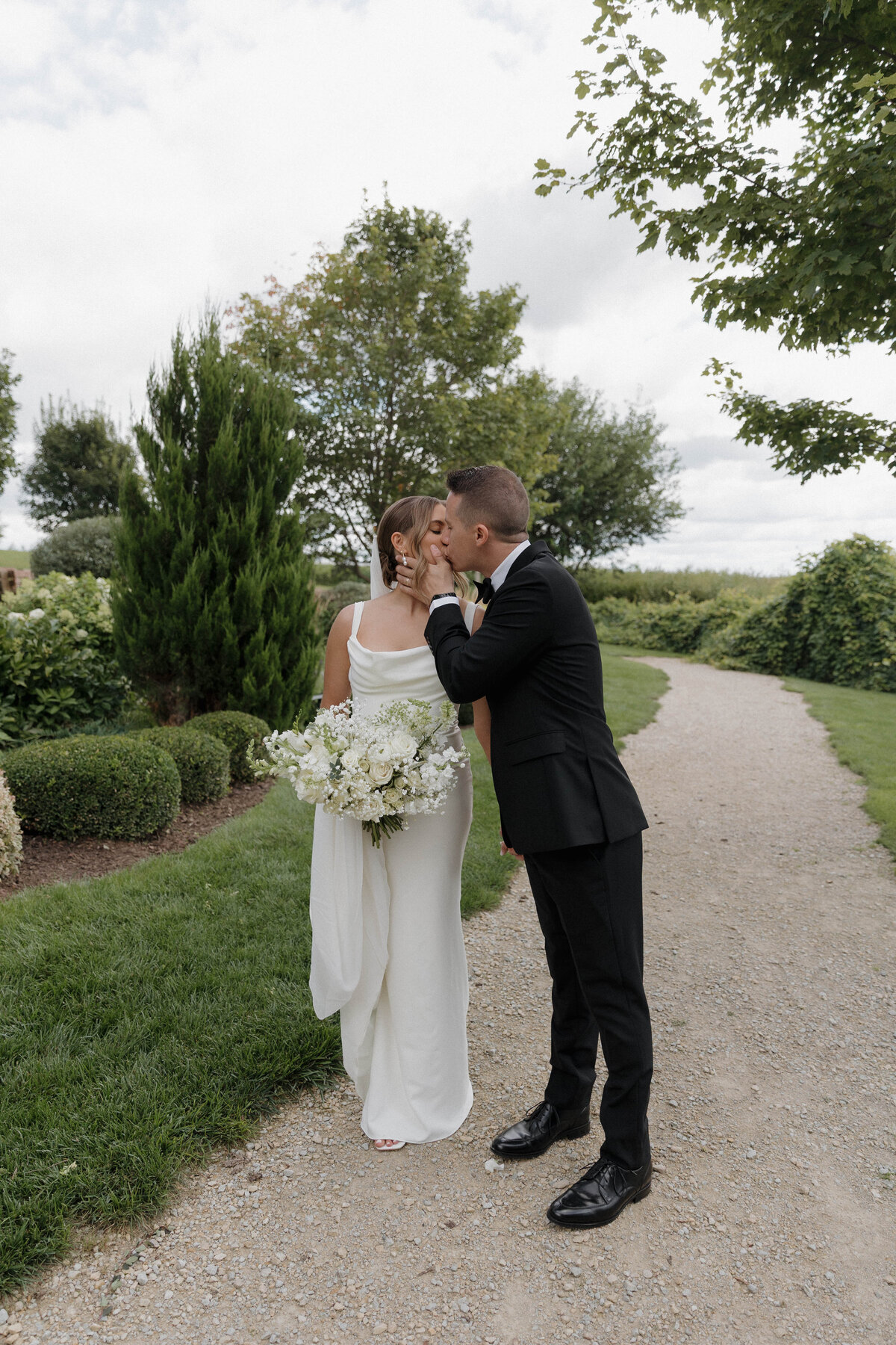 Legacy Hill MN Wedding Photographer-22
