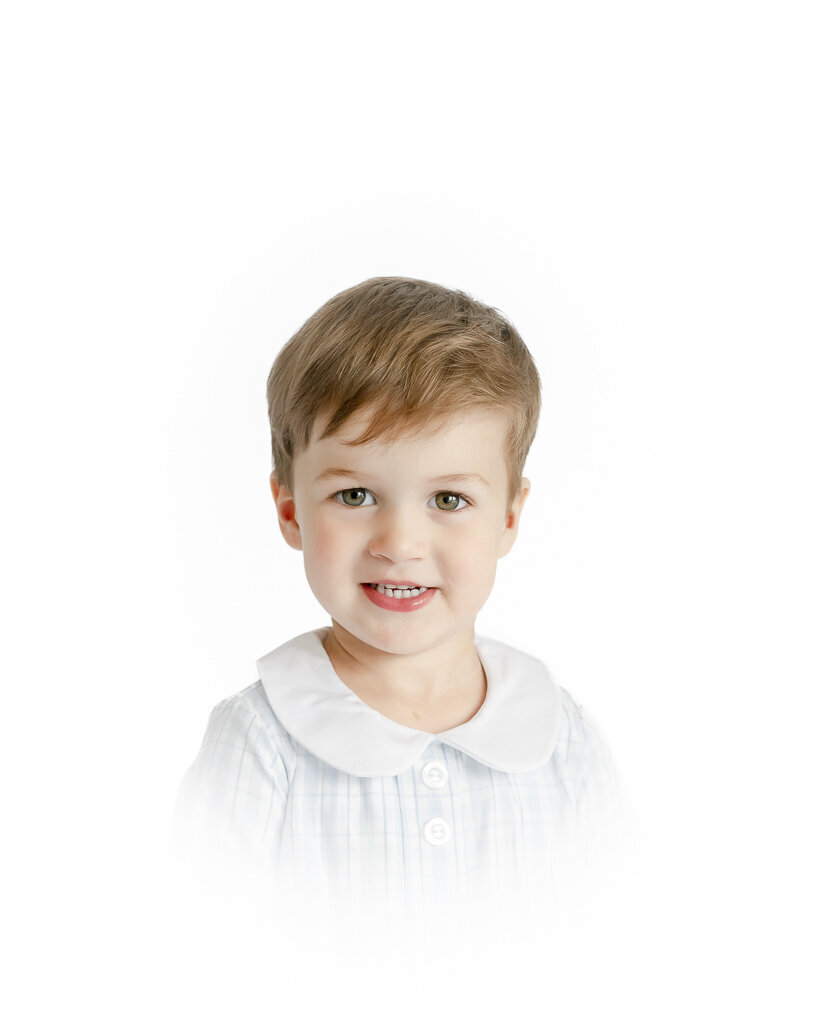 Vingetted children's portrait