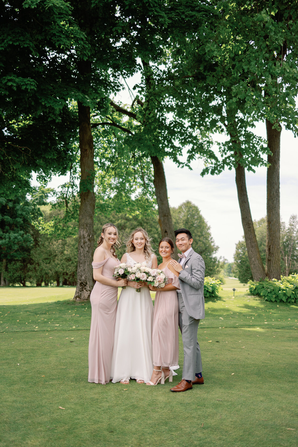 Bride + Bridesmaides-3