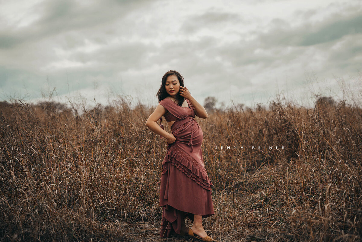 Boerne San Antonio Field Maternity Photogtaphy