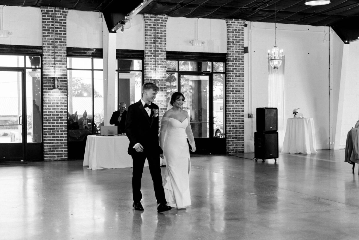 Savannah_and_Jonathan-1884
