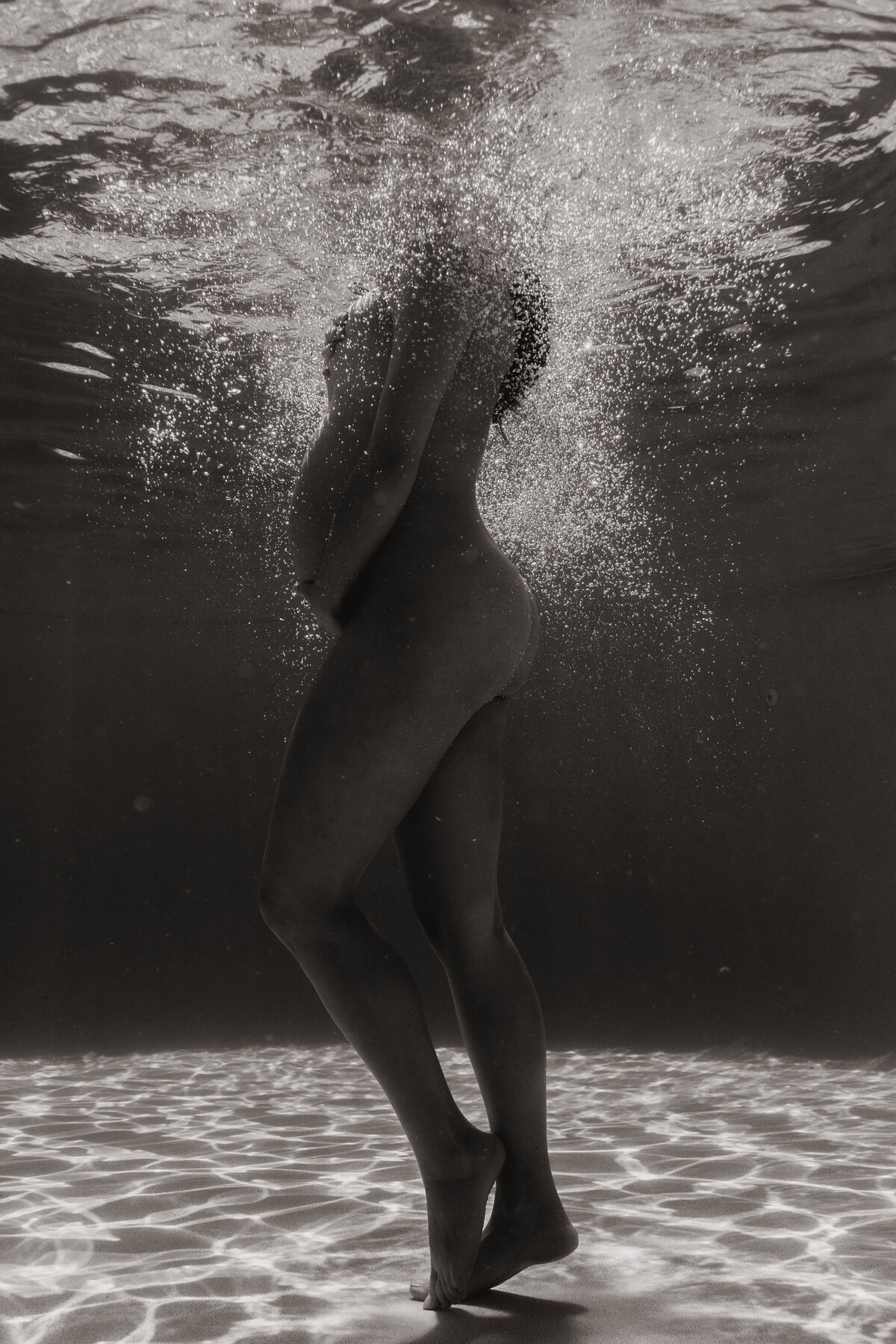 Underwater Maternity Photographer