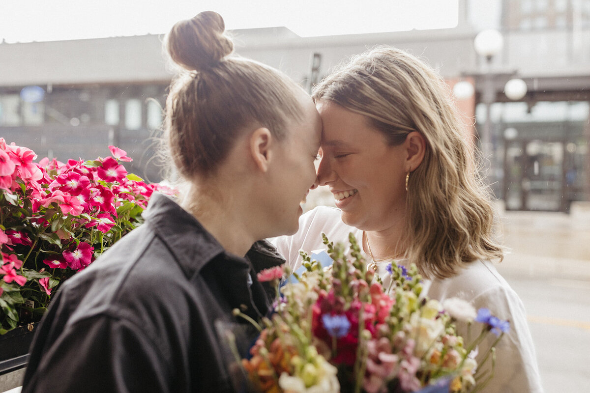 Sadie+Halle+Farmers-Market-Engagement-Shoot-32