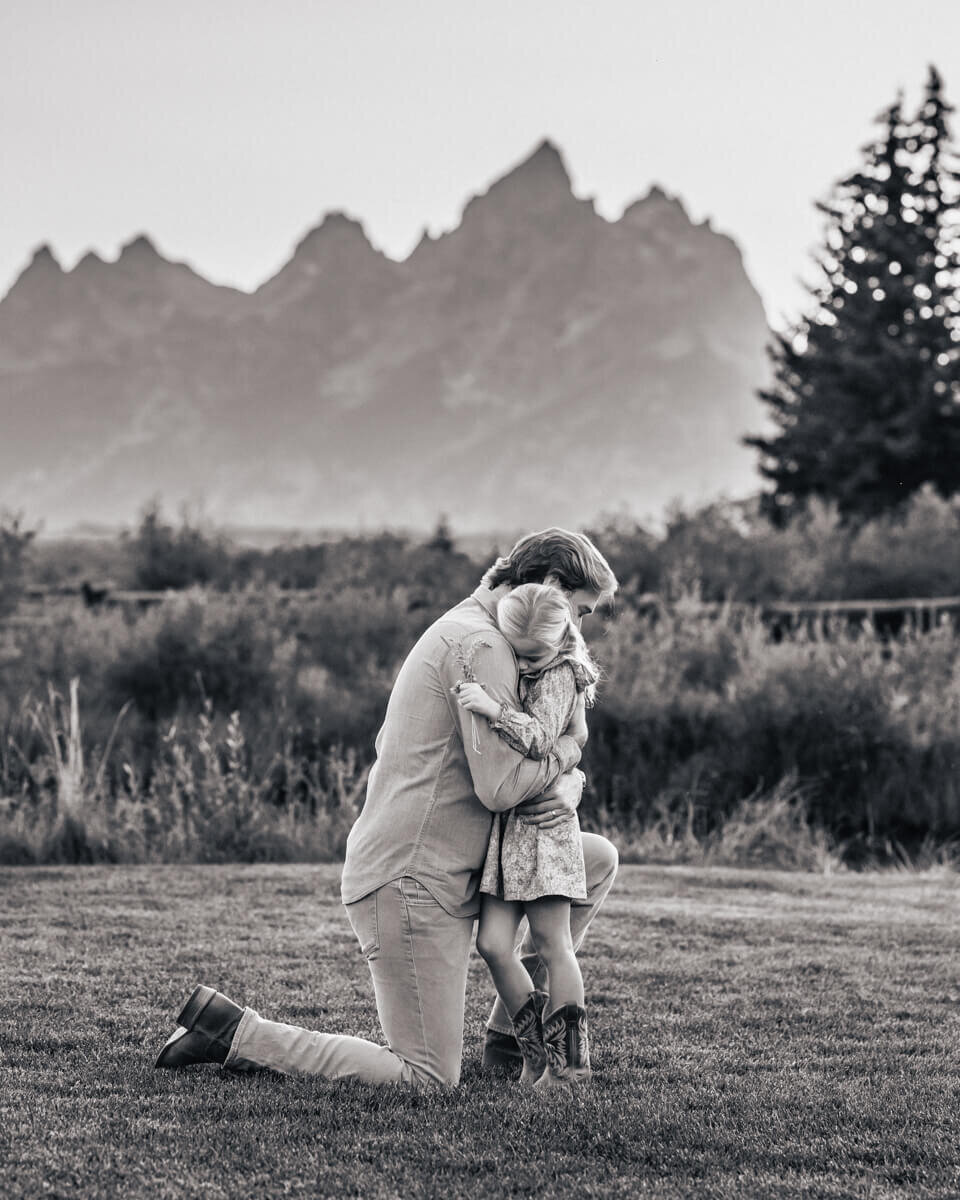 Grand-Teton-National-Park-Ranch-Family-Photography-Jenna-Boshart-Photography