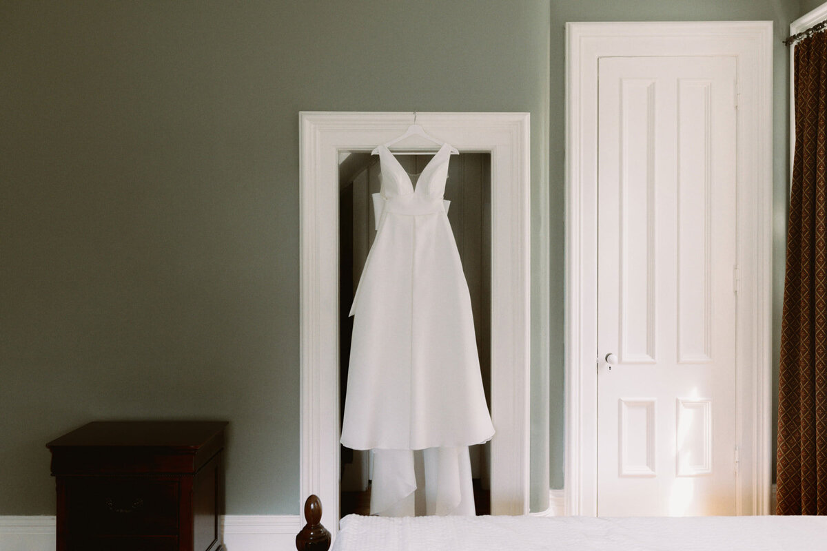 wedding-dress-hanging-historc-inn