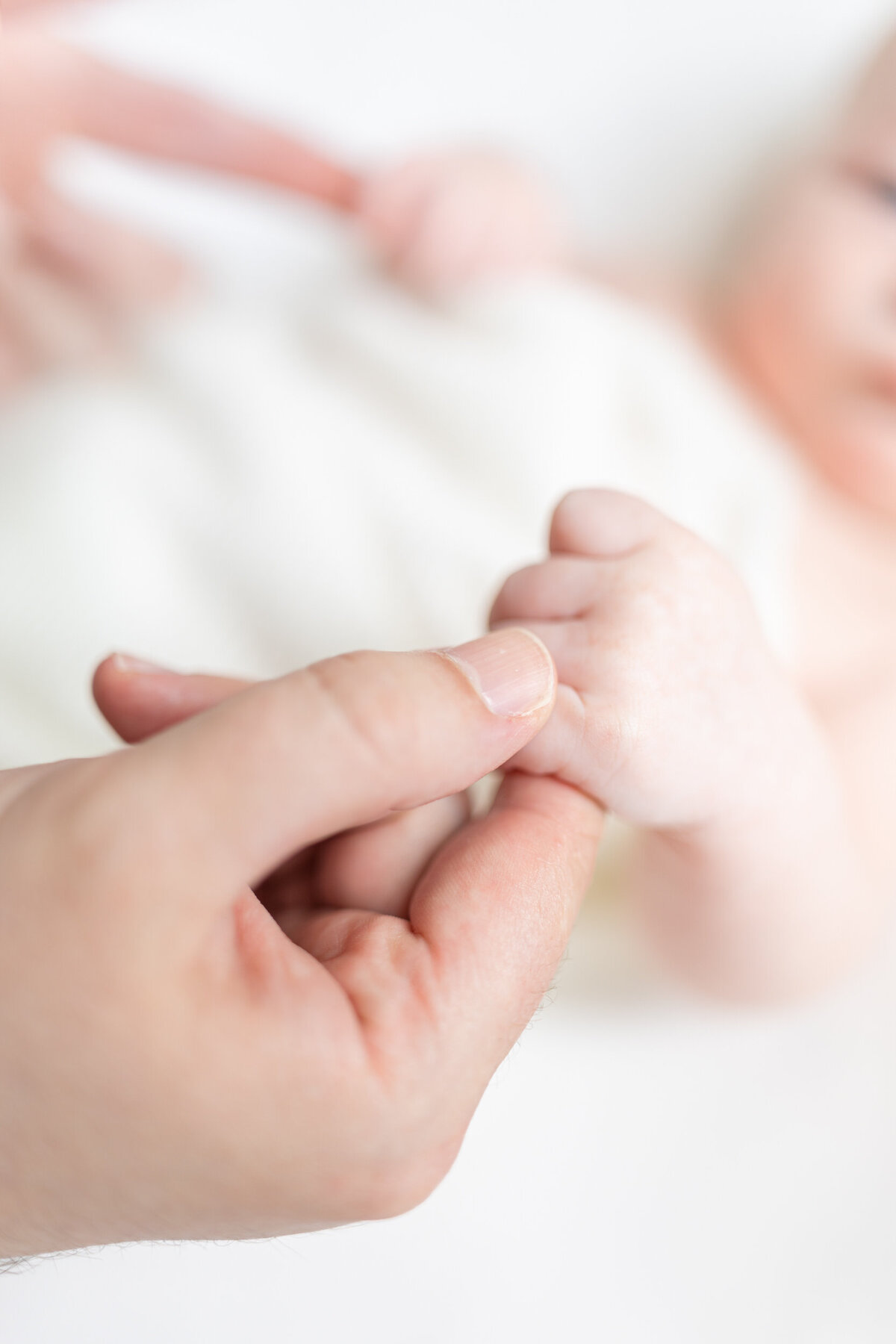 in-home-newborn-session-wallingford-connecticut-23