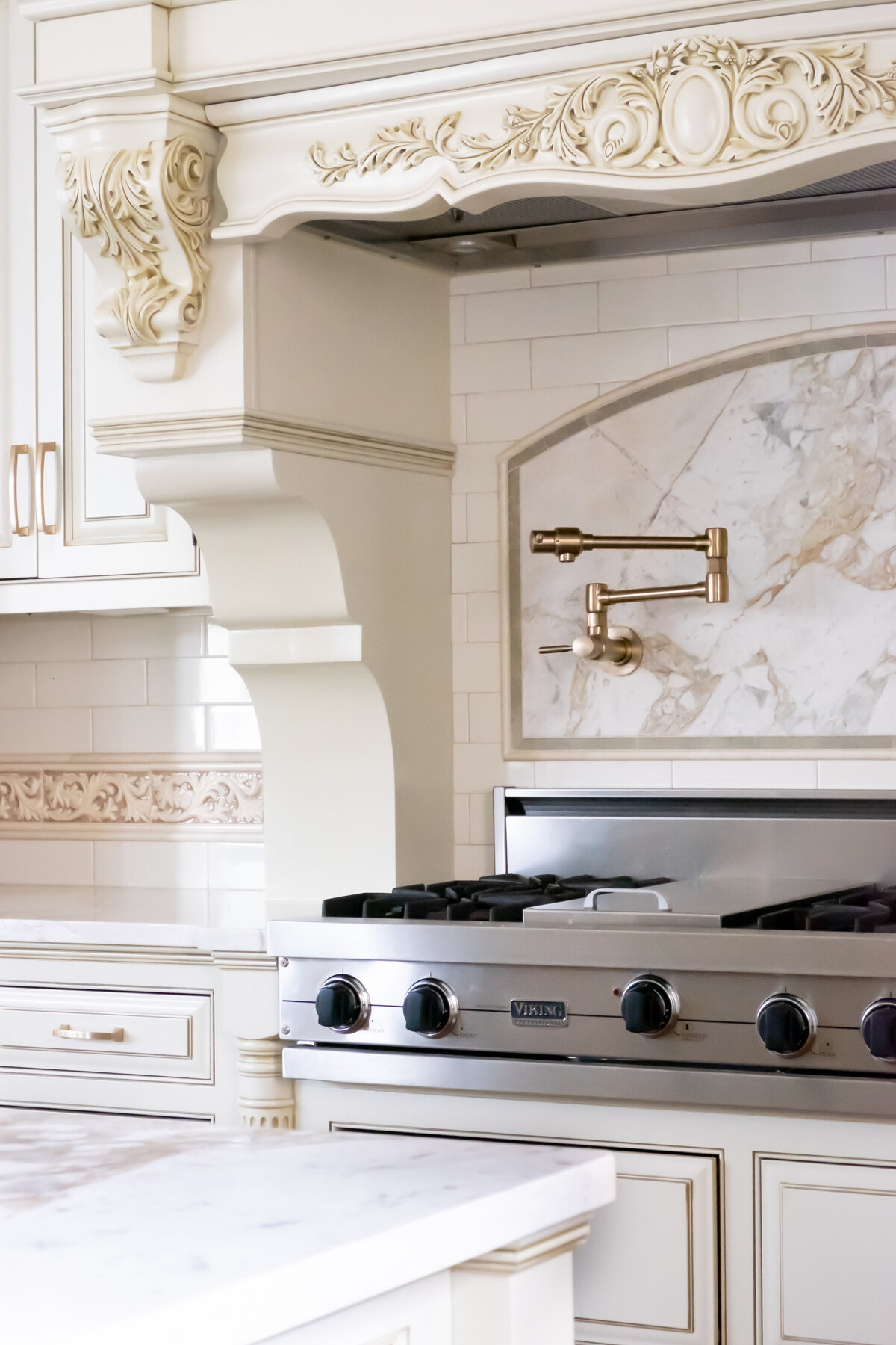 Luxury_Kitchen_Renovation_Covington_LA_LRM_Design_2