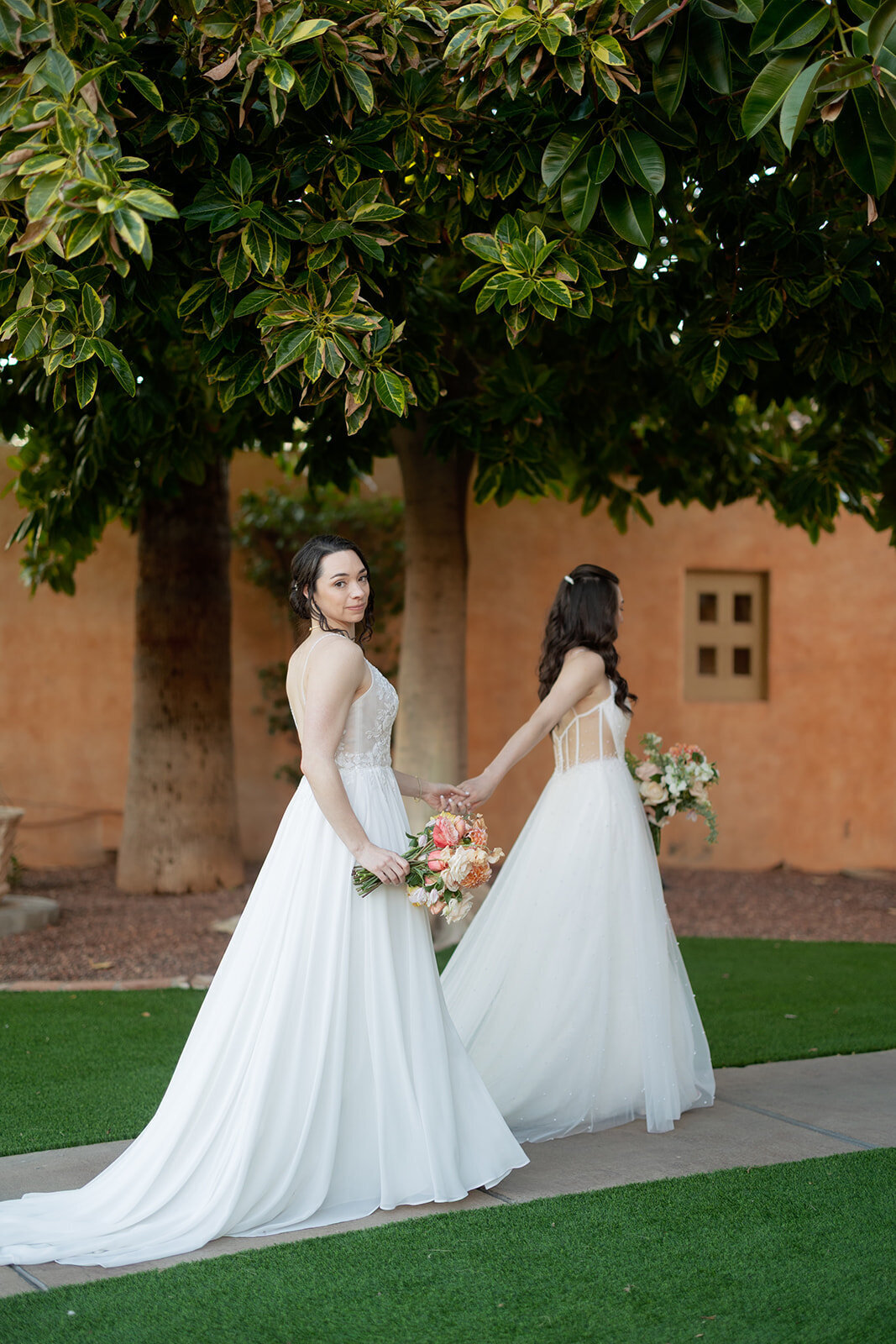 sneak peeks erika and katie-94