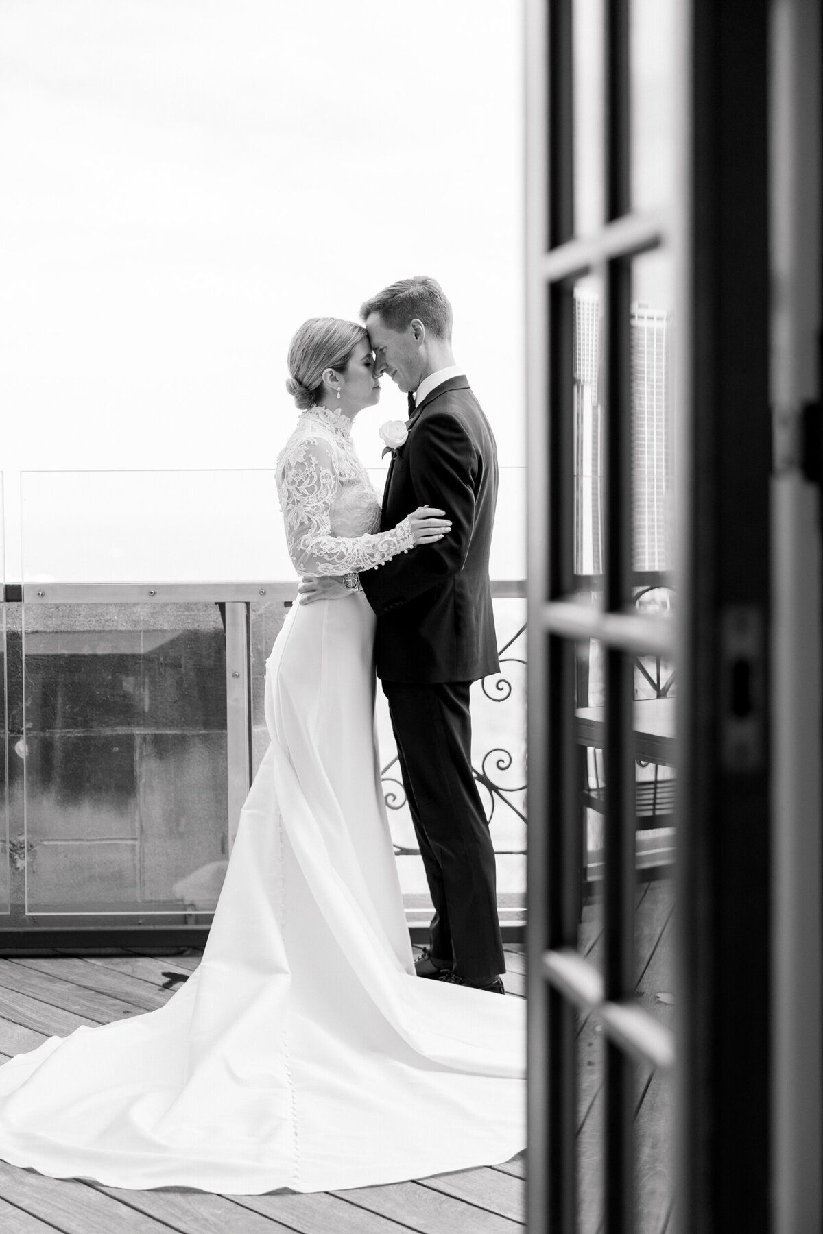 Lexi Benjamin Photography_University Club of Chicago Wedding-80