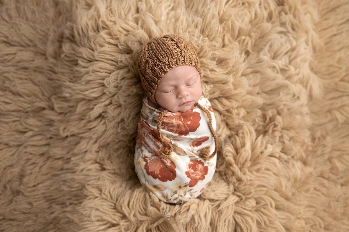 06_21_2024_VictoriahNewborn-83_WEB