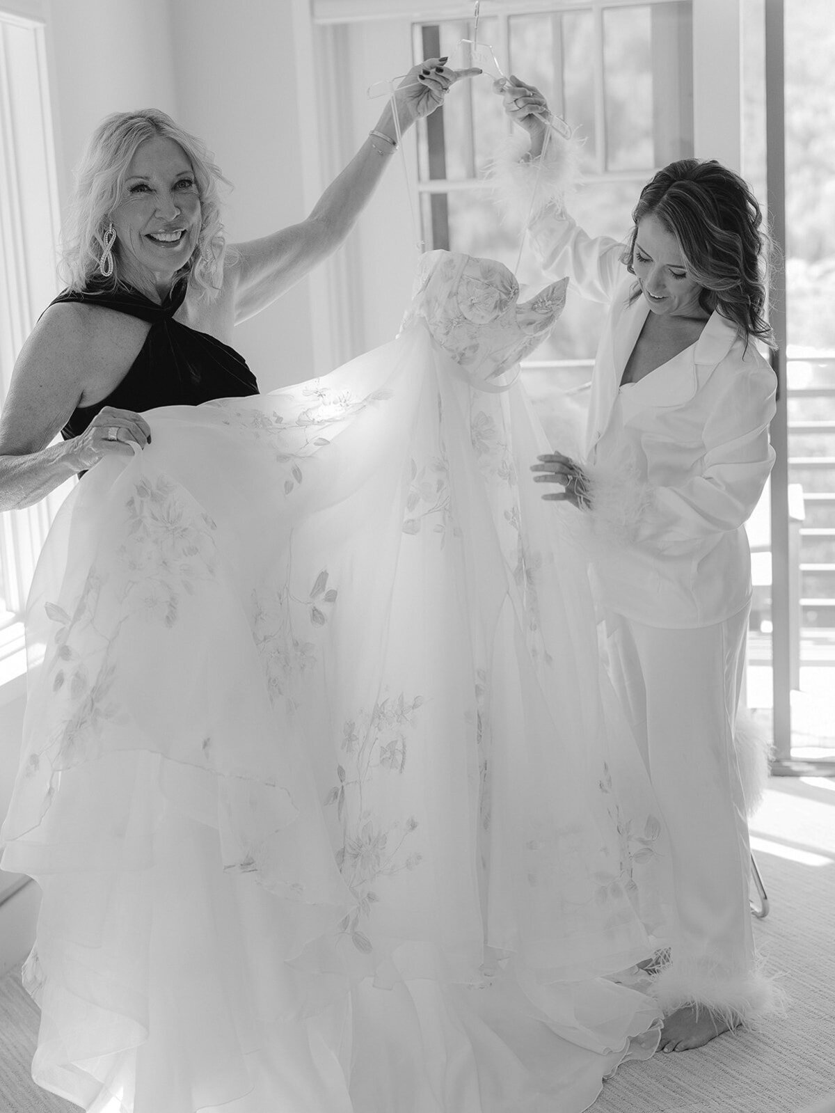 SneakPeeks 50 DiannaBrooks WEDDING