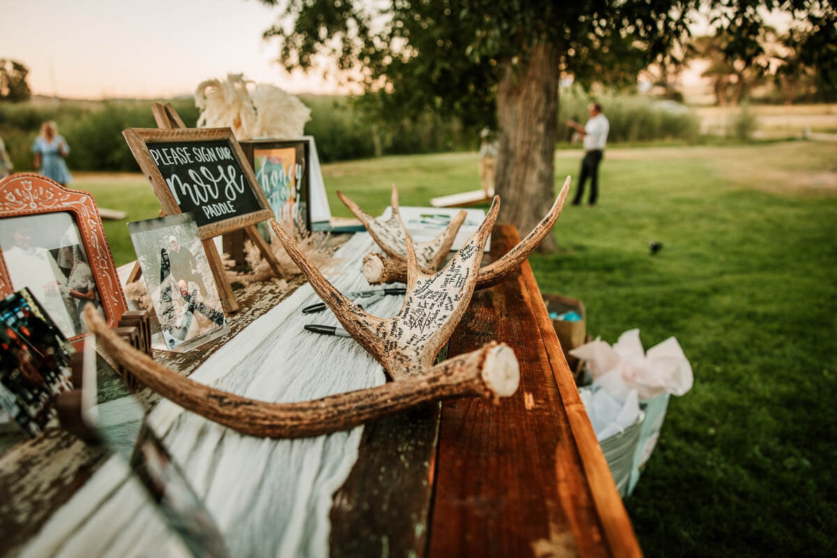 wyoming-wedding-venue-elk-hollow-lodge-saratoga-anderson_12