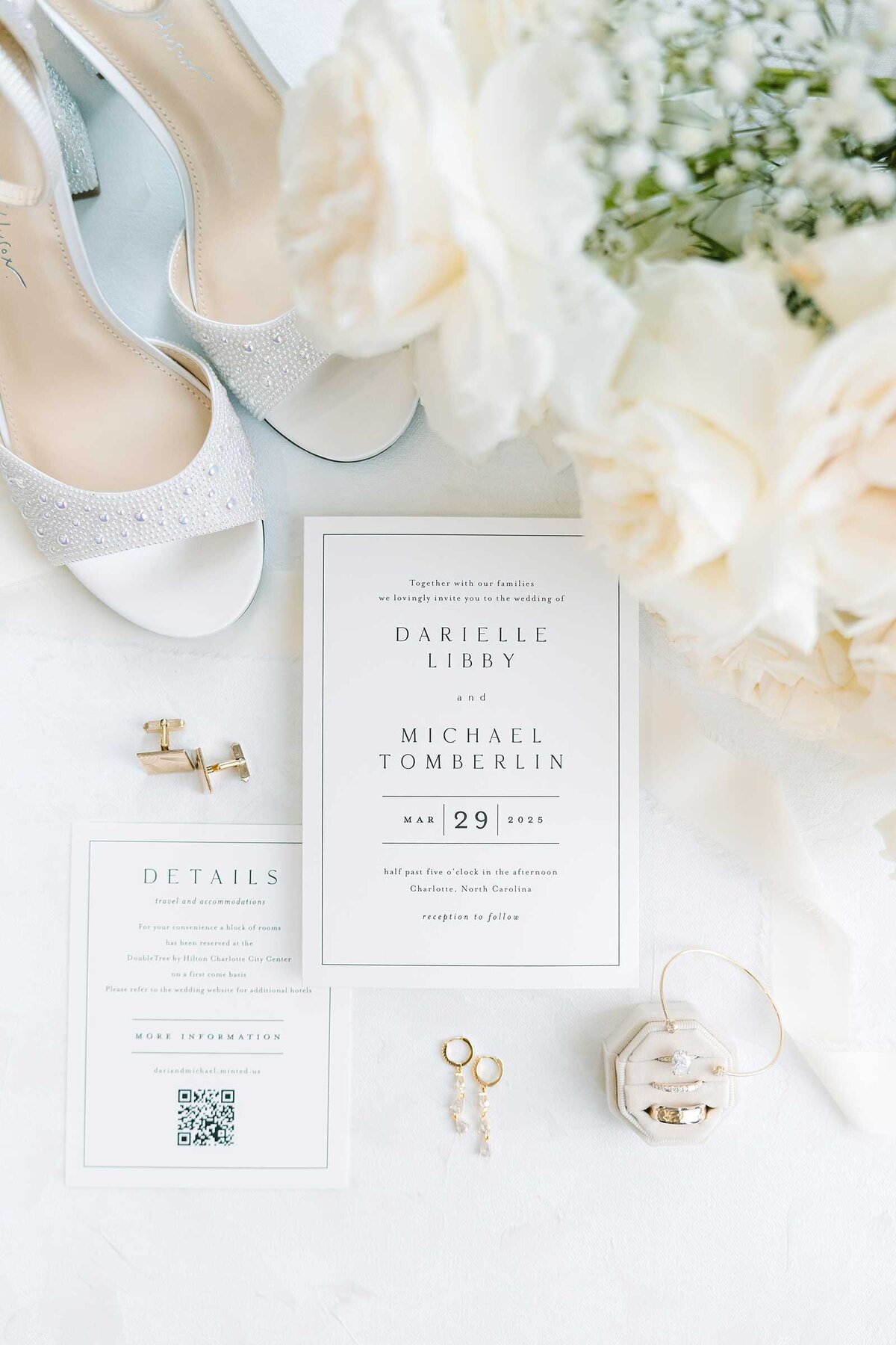 doubletree rooftop charlotte wedding photographer-32_jamie marie photography