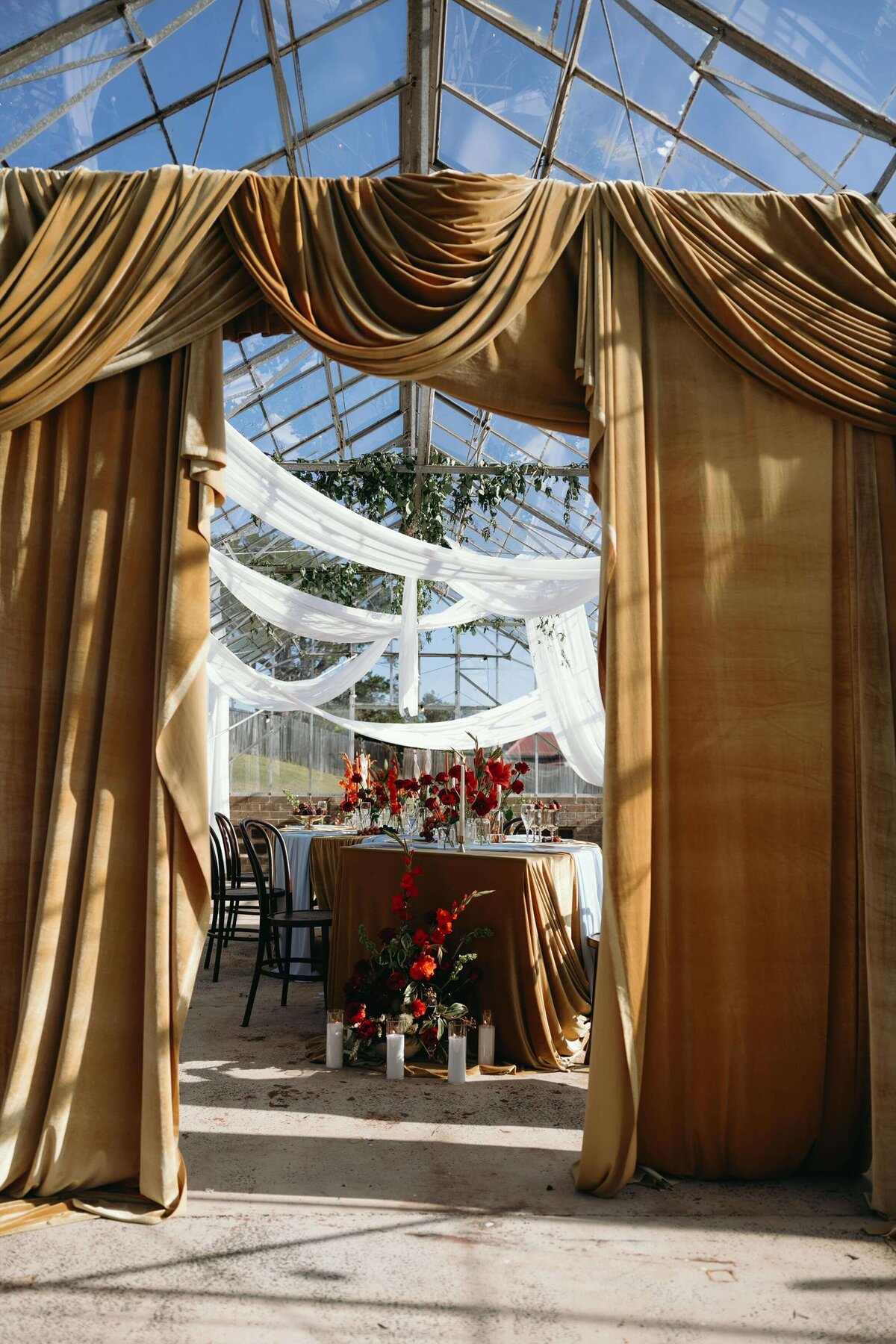Draping Drama - Floral Gallery by Krysta Smith floral Design_8