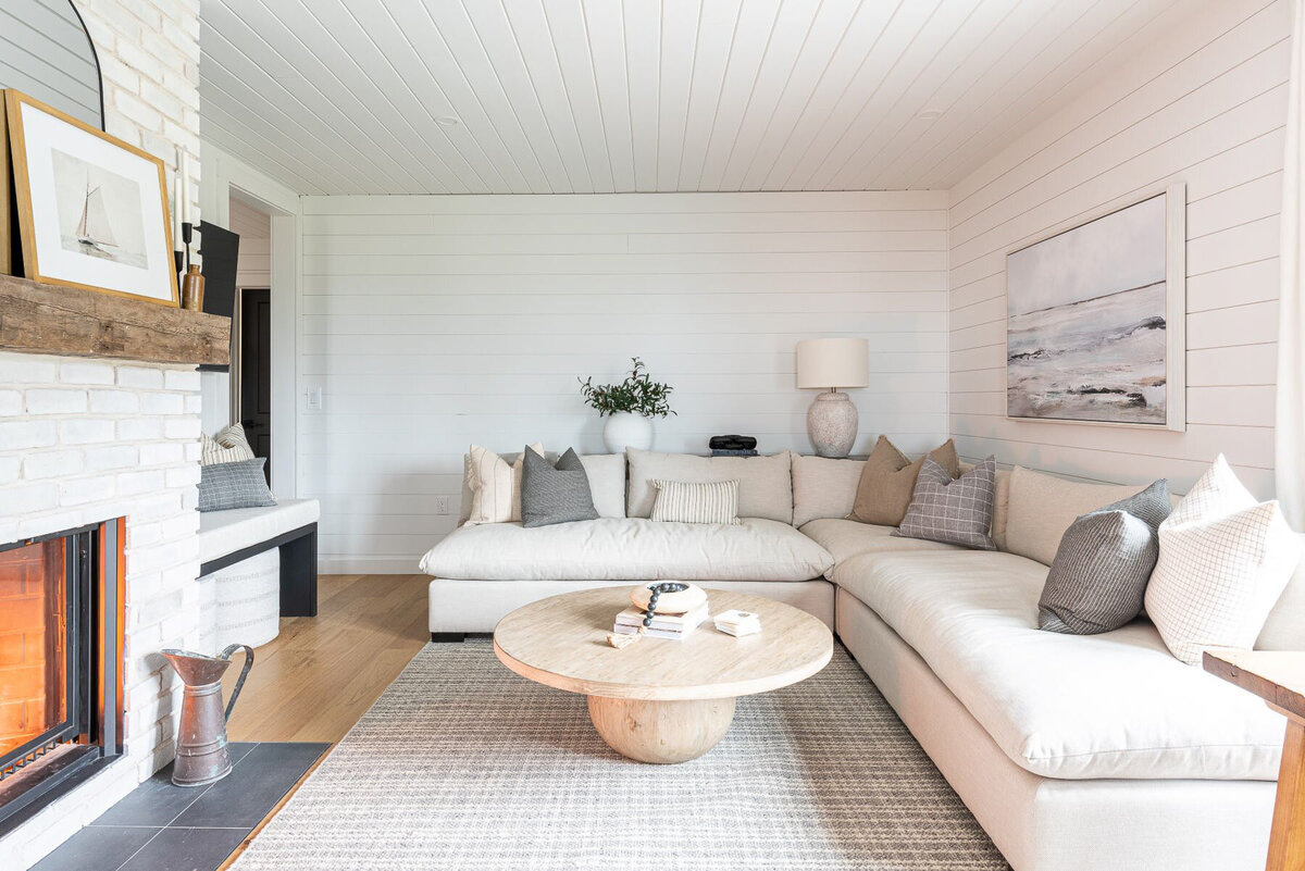 Halifax-nova-scotia-airbnb-staging-company00015