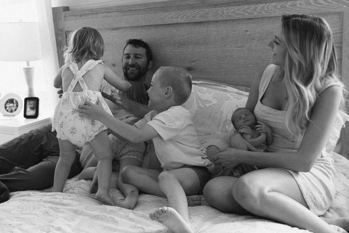 6.9.2025 - The Schultz Family_ Newborn-122