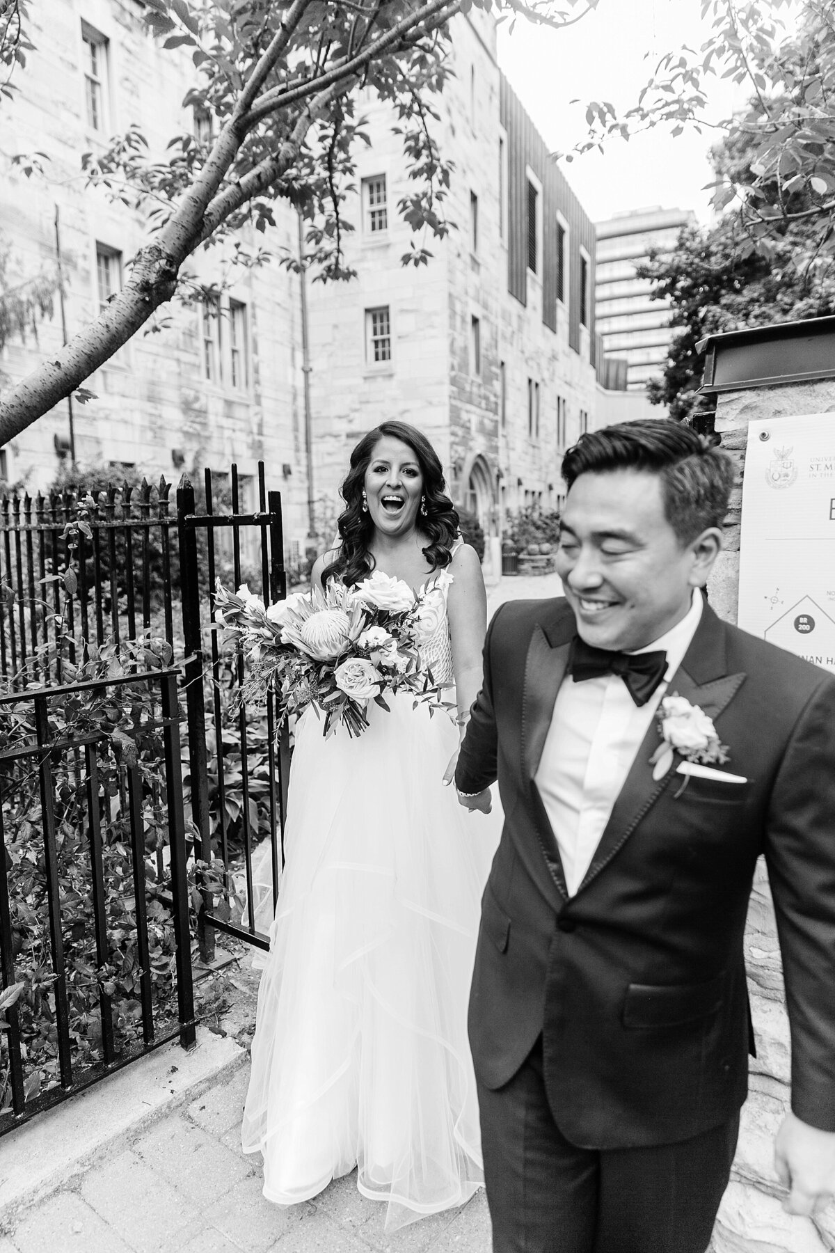 Toronto-Shangri-la-Wedding-Photographer-LauraClarkePhotos_0091