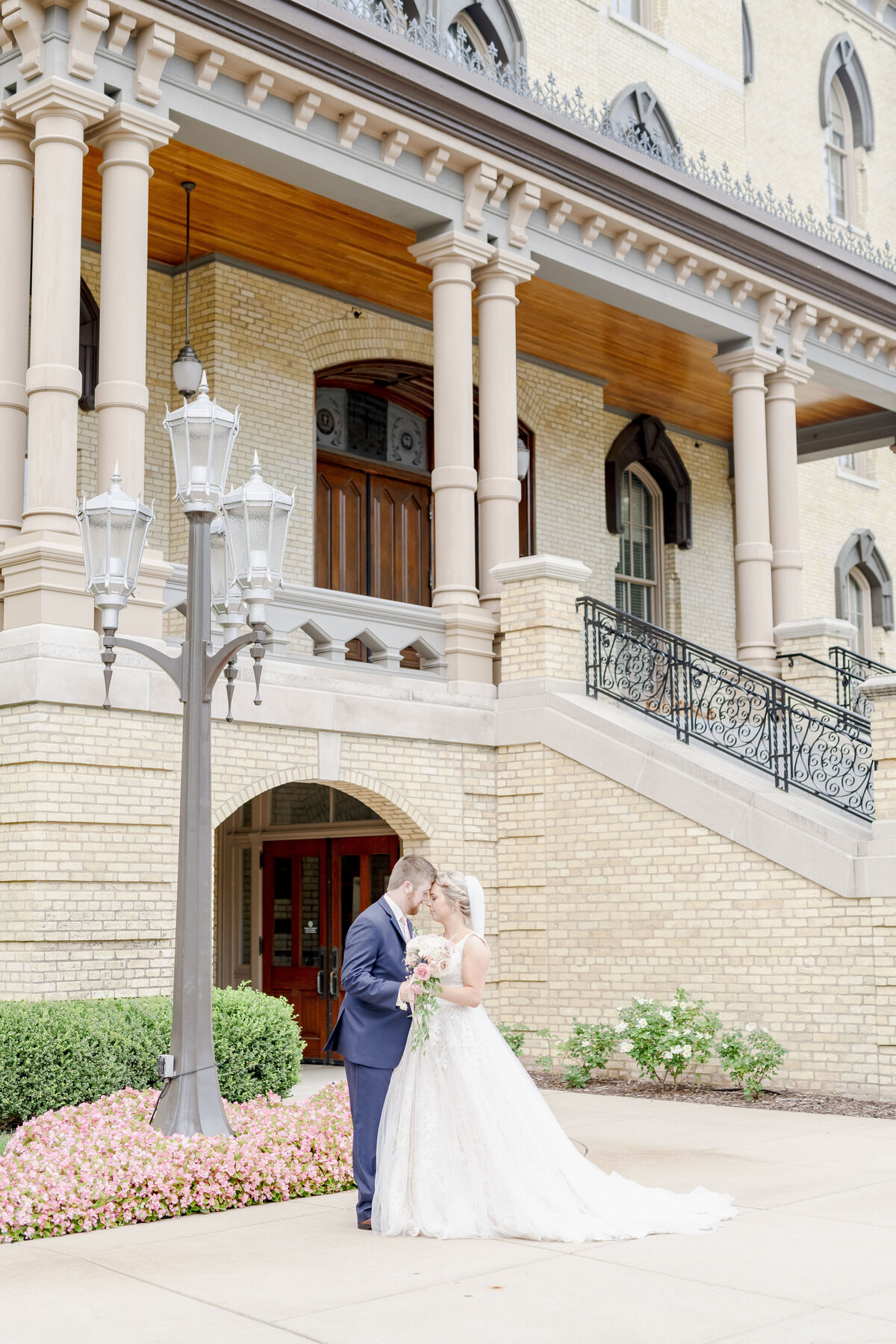 Light-And-Airy-South-Bend-Wedding-Photographer