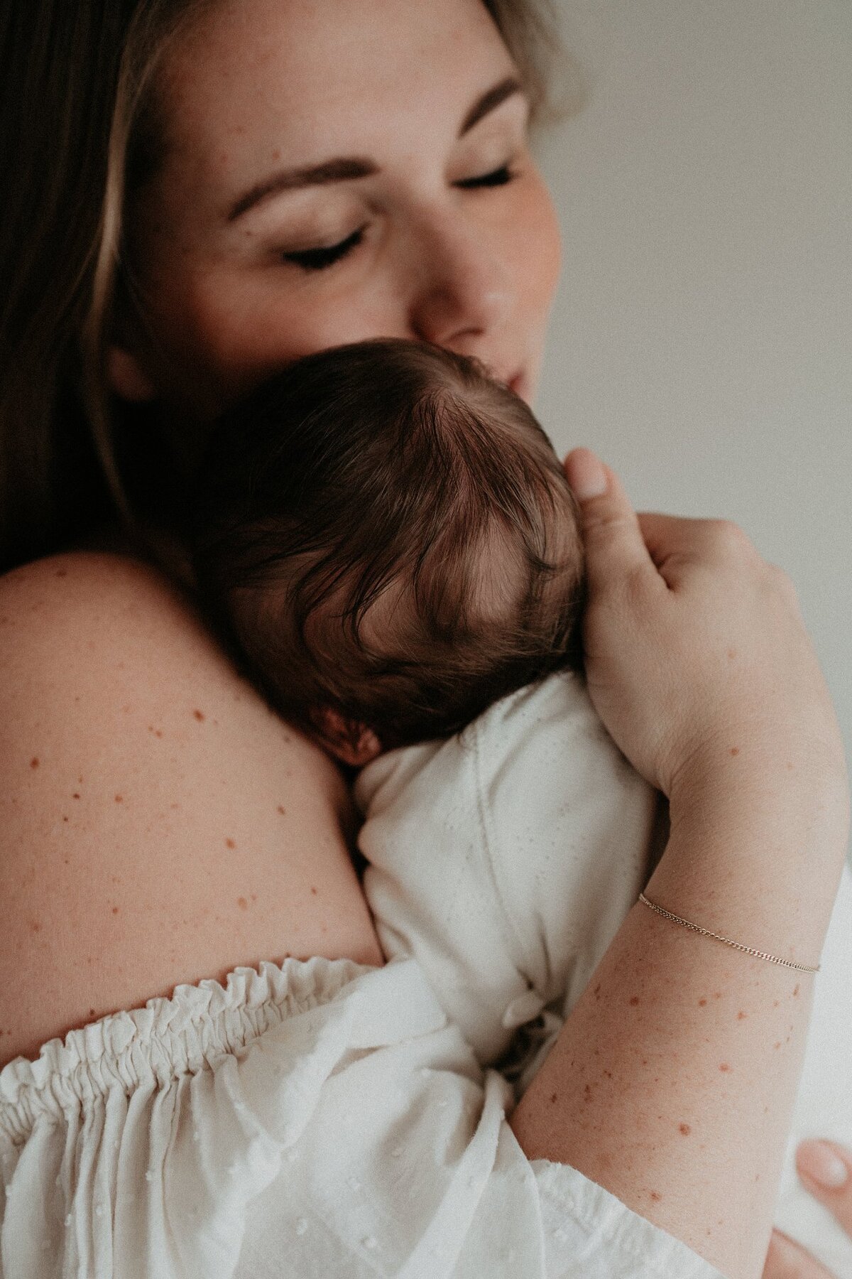 30_ElineFroukje_BuiltbyBritt_brochure-template-canva-showit