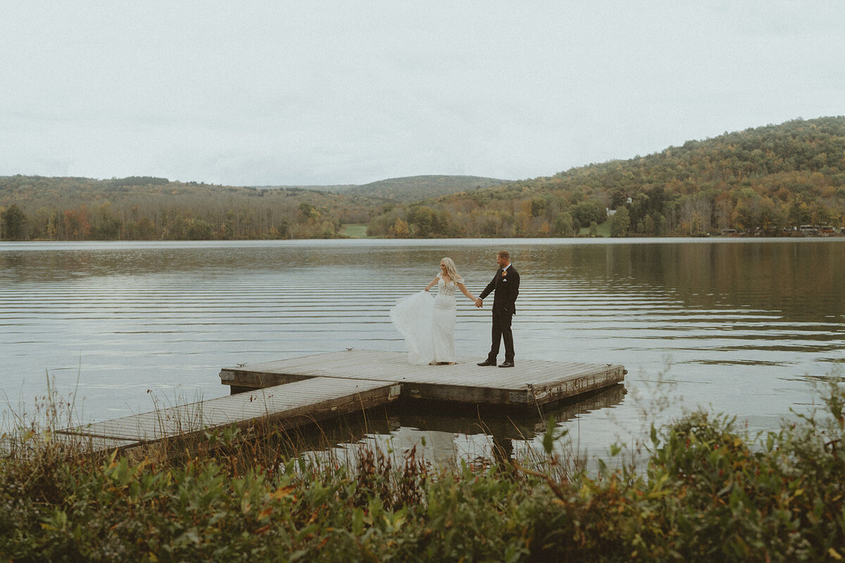 Loraleah marie photography | wedding photographer | Fontainebleau Inn | Upstate NY wedding photograher | NC wedding photographer_-95