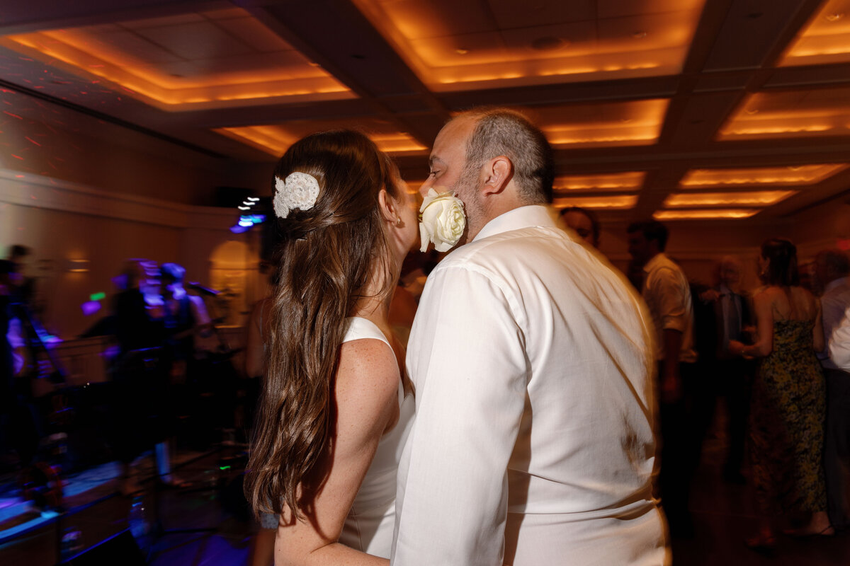 CT WEDDING PHOTOGRAPHER - 00042