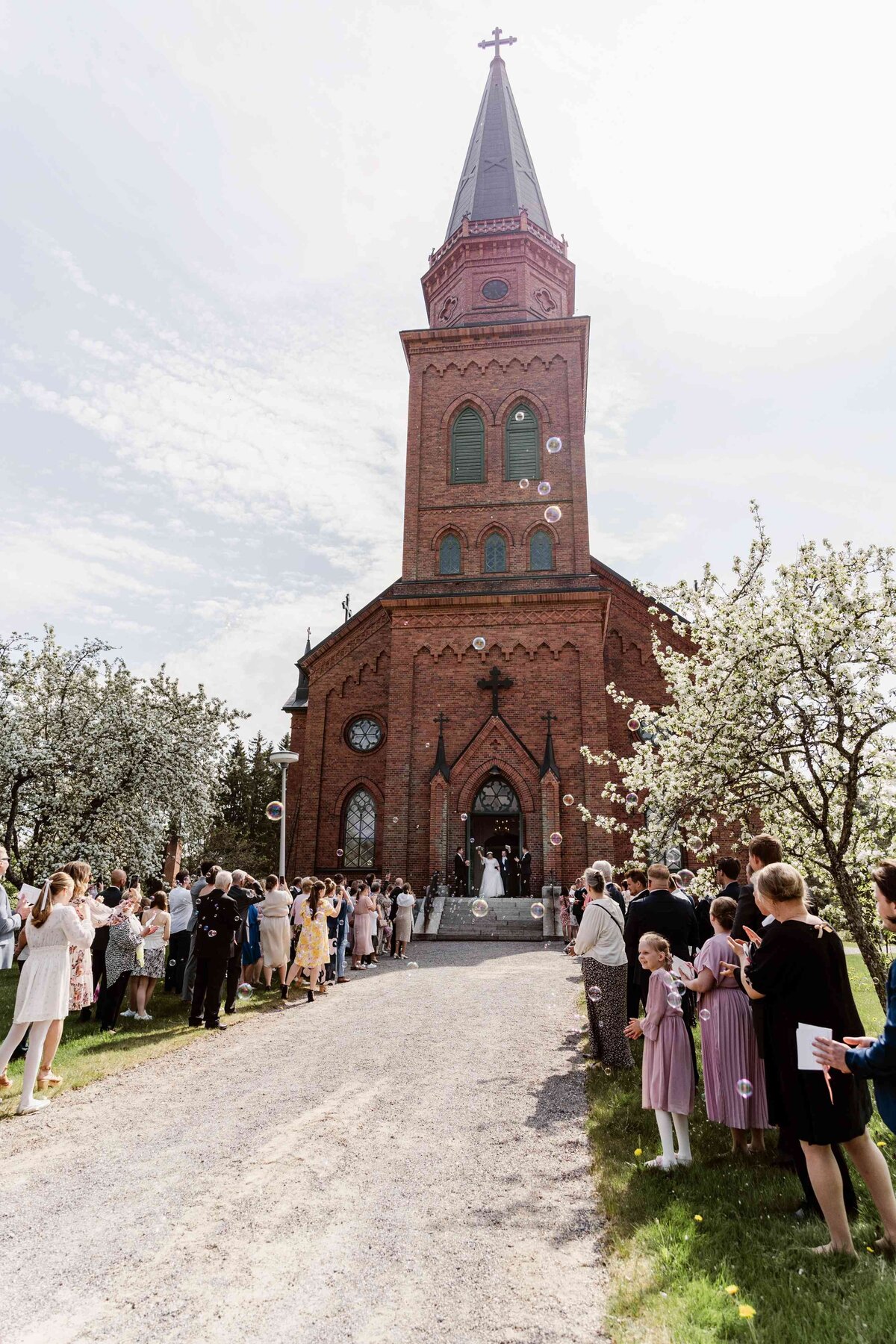 Hääkuvaus Lahti, Hollola, Asikkala, Vääksy, Helsinki, Vantaa, Espoo, Porvoo, Loviisa, Fiskars, Tampere, Turku, häävalokuvaaja, häävalokuvaus Lahti, hääkuvaaja Lahti, Päijät-Häme