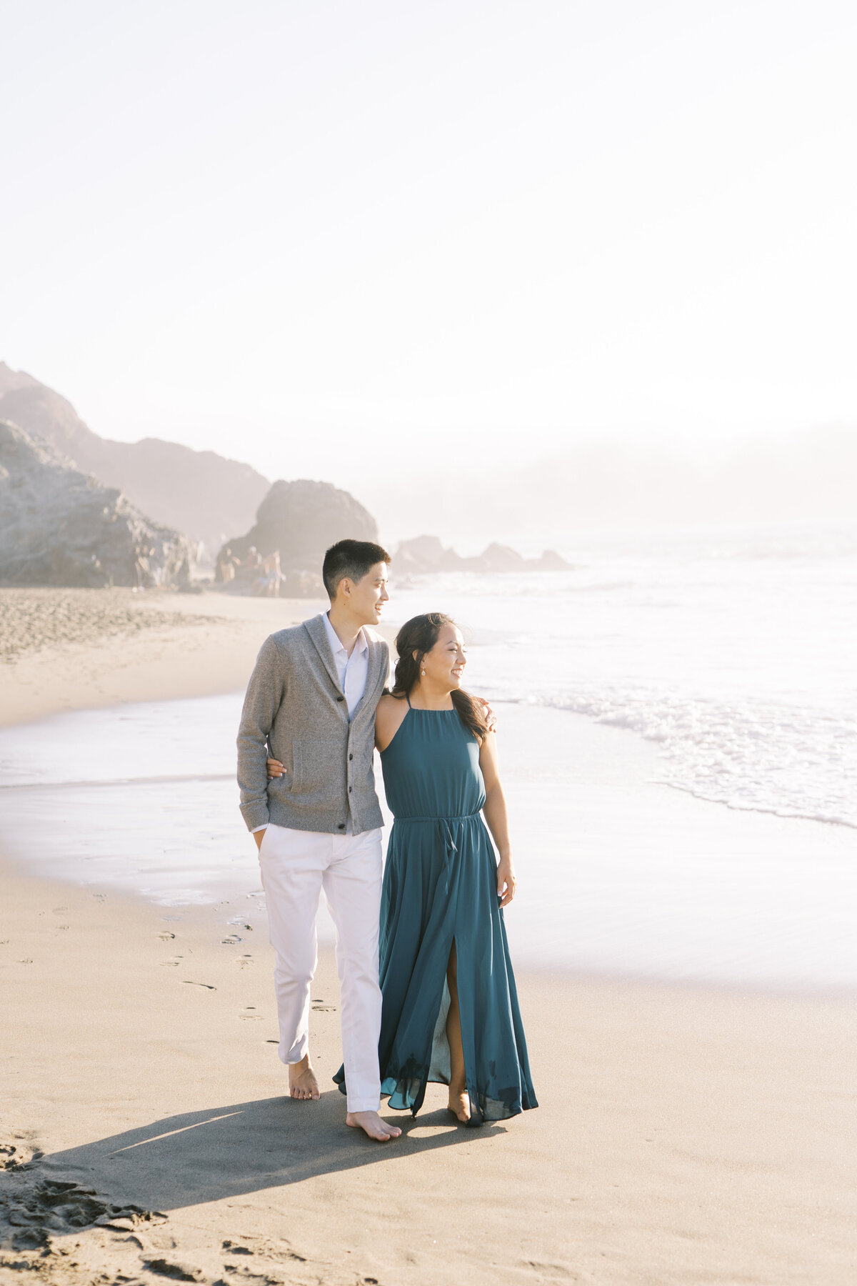 san-francisco-batteries-to-bluffs-golden-gate-bridge-beach-engagement-sf-wedding-monica-lam-photography-11