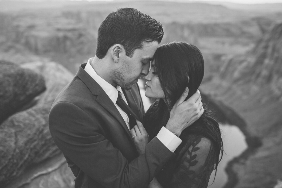 Horseshoe Bend Engagement Photos-1