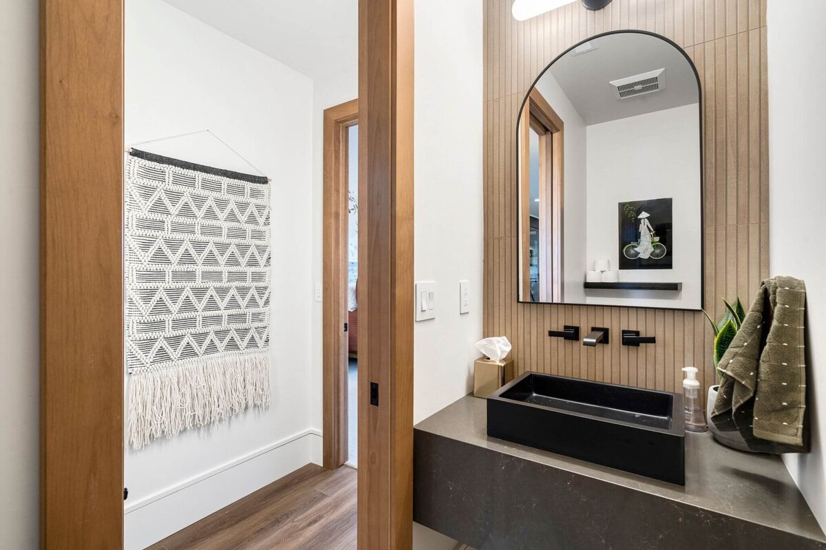 cheyenne-mountain-modern-new-construction-interior-design-cheyenne-wy_40