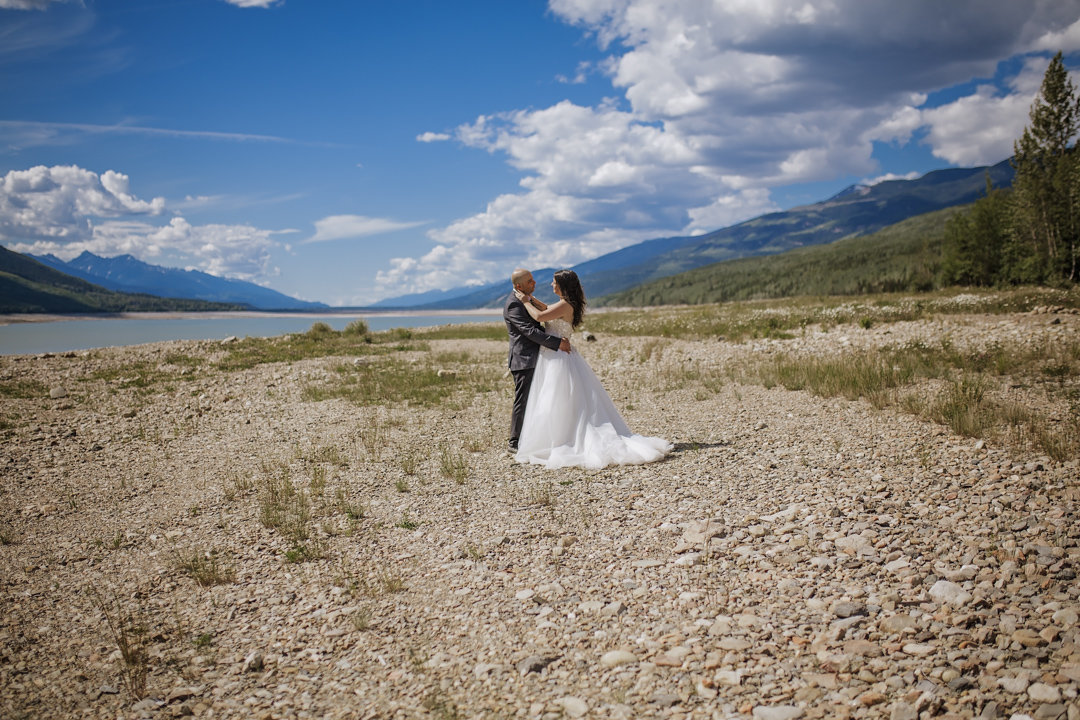 Bride and Groom wedding photography at Kinbasket Lake Valemount BC