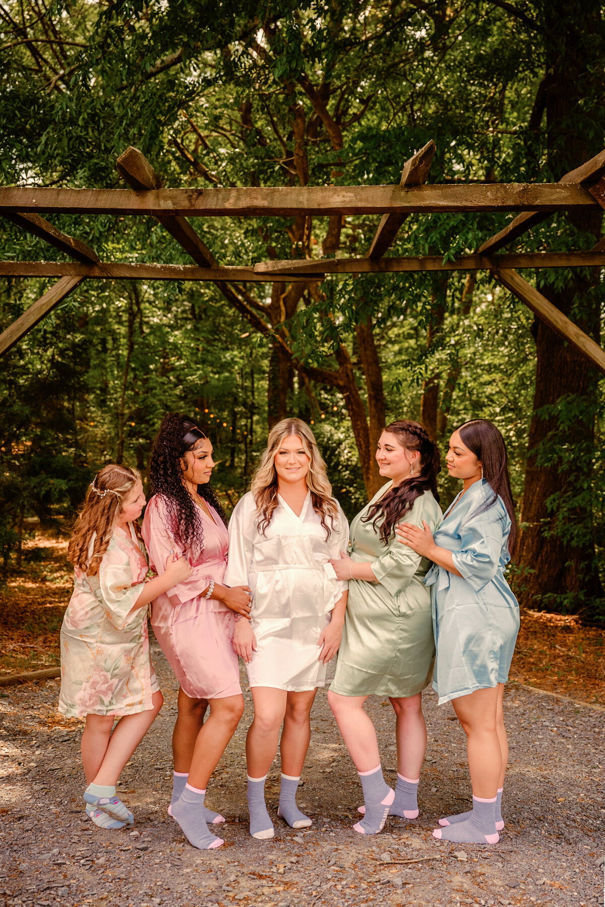 Golden Clover - The Paynes - Bridal Party Portraits-2 copy