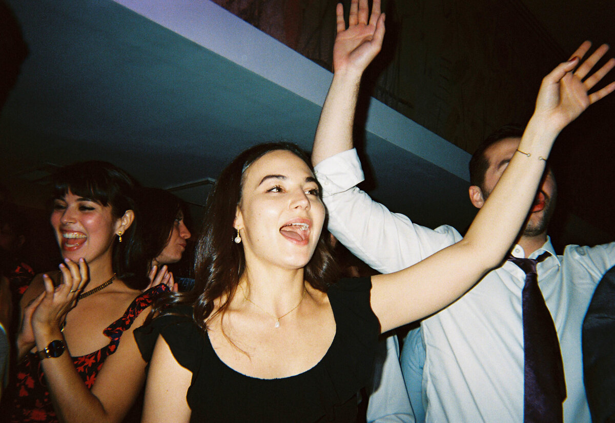 bryant-park-grill-new-york-city-wedding-sava-weddings-film-12-1-2048x1408