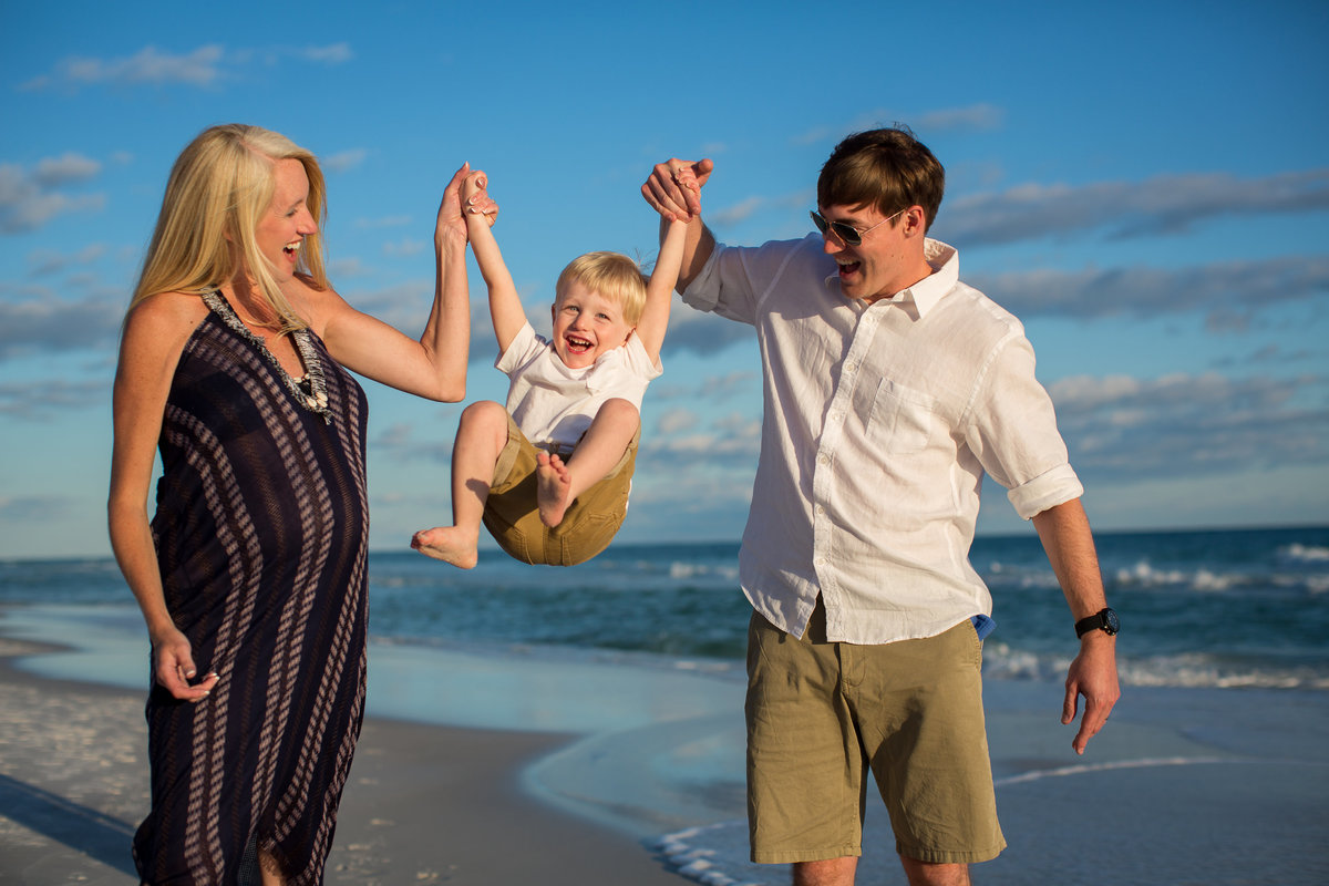 gwyne gray photography family beach portraits