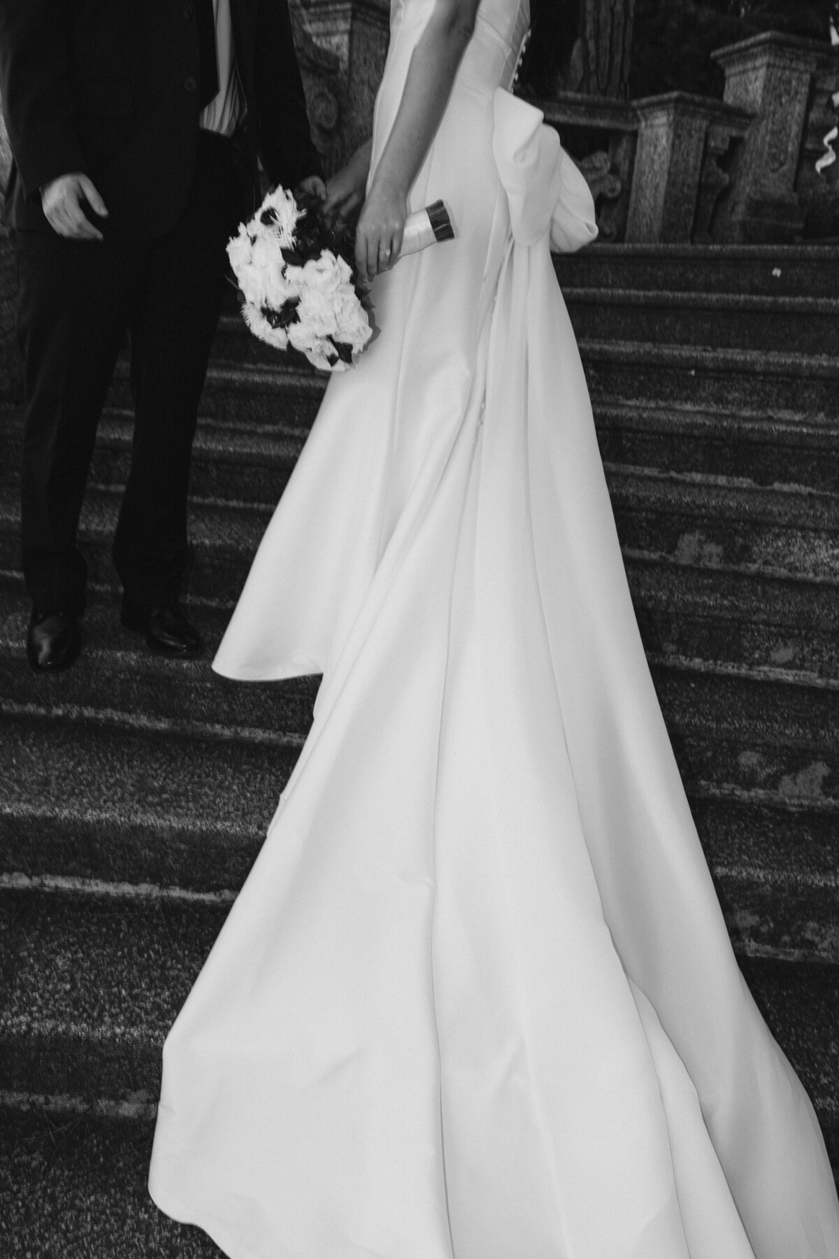 AbbyChris-Previews-LakeComoElopement-17March2025-AmaliStudios-54