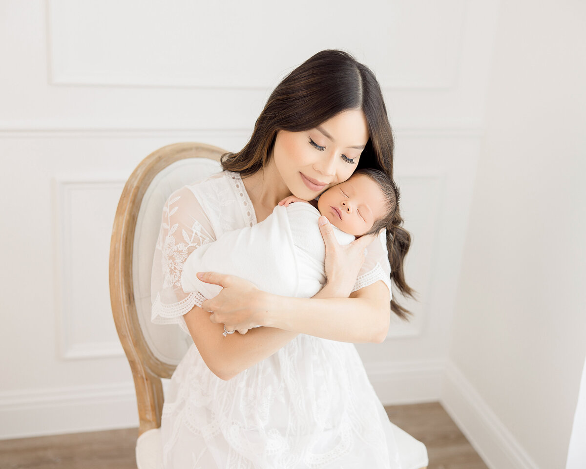 Jenny Havens Photography Dallas Texas Newborn Photographer Studio Motherhood Family Baby Custom Heirloom Imagery Light Airy Luxury JHP 04.05.23 44 - 8x10 matte copy