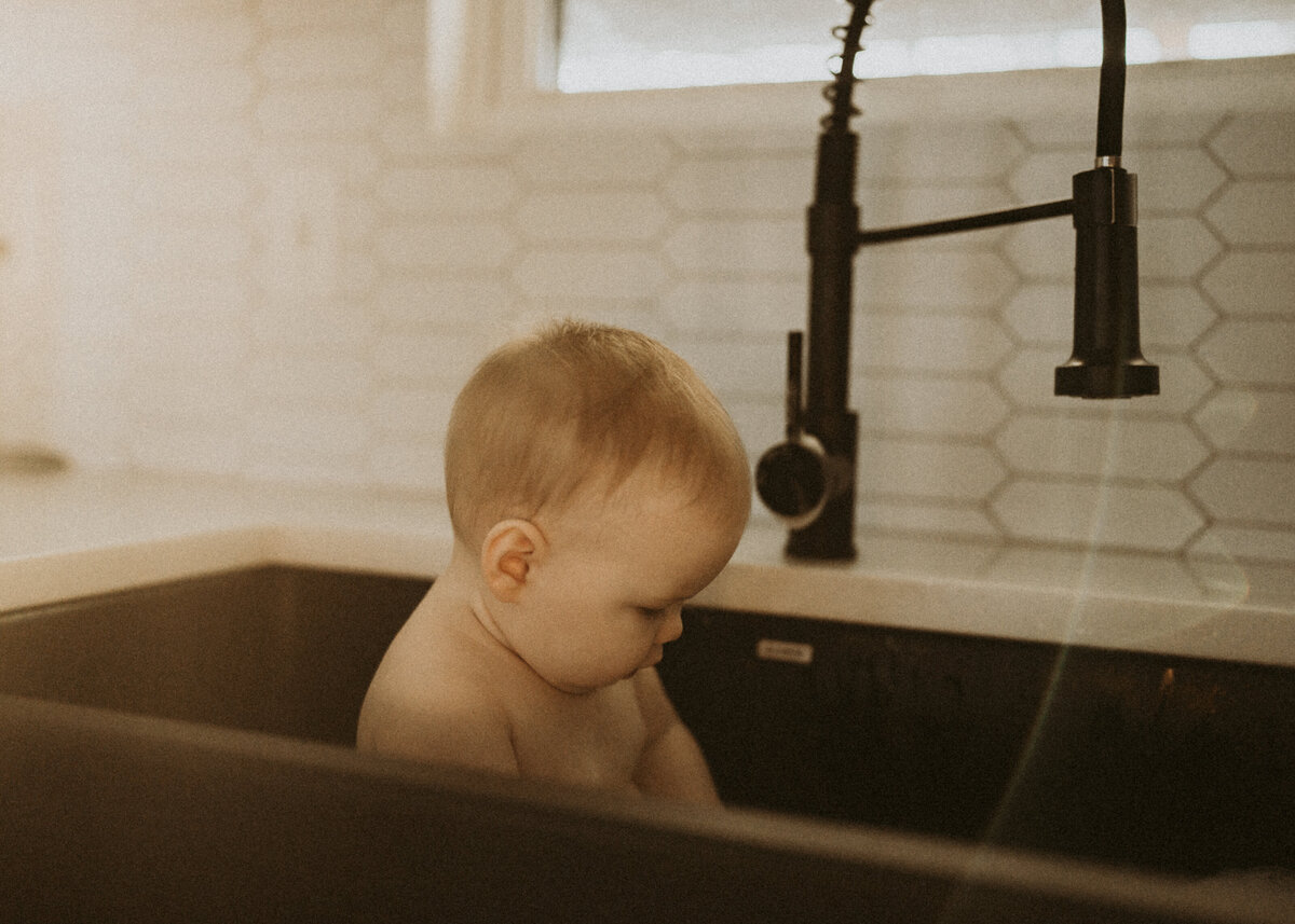 cincinnati-newborn-photographer-bath36
