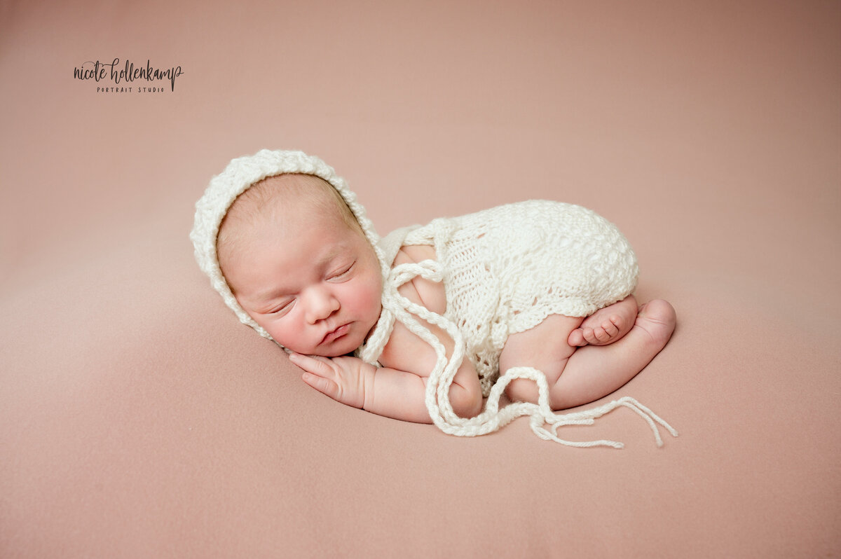 Newborn and Family photographer in Central minnesota-8849
