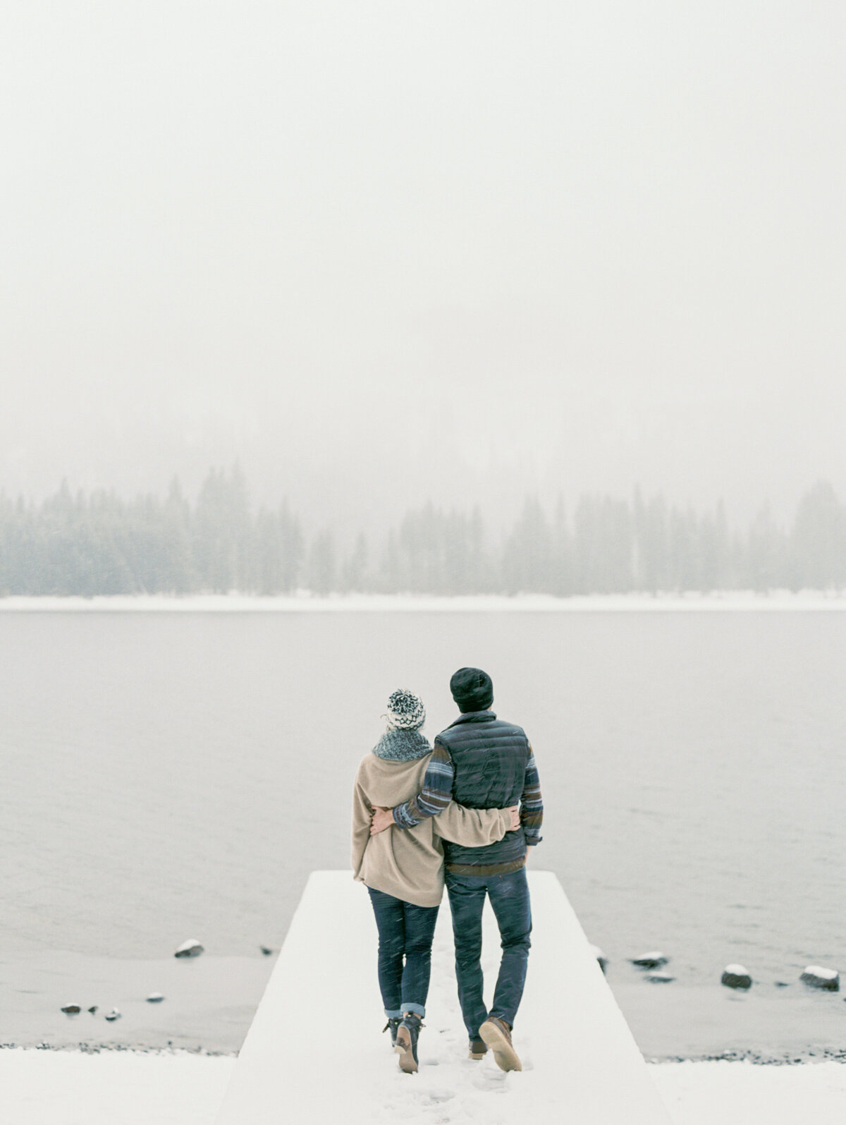 Lake-Tahoe-Winter-wedding-engagement-photo006