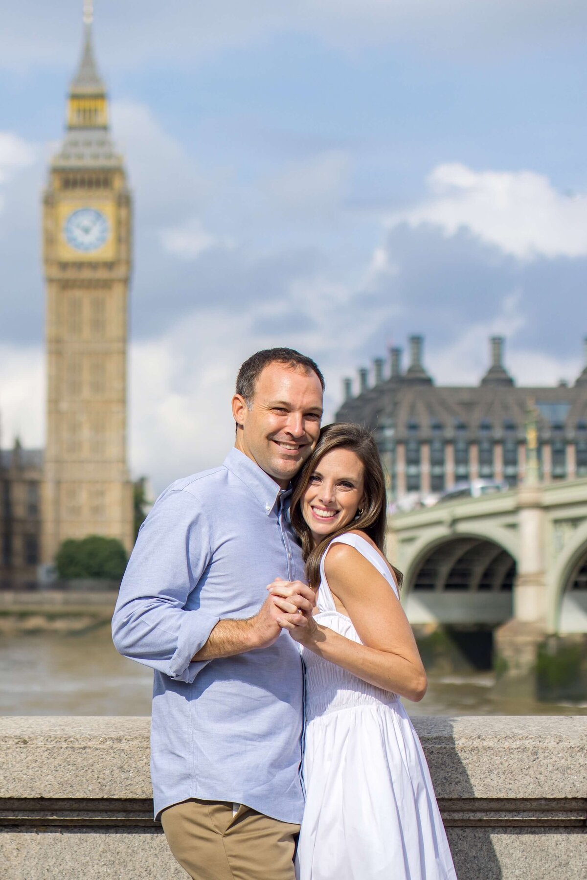 Surrey-Engagement-Photographer-010