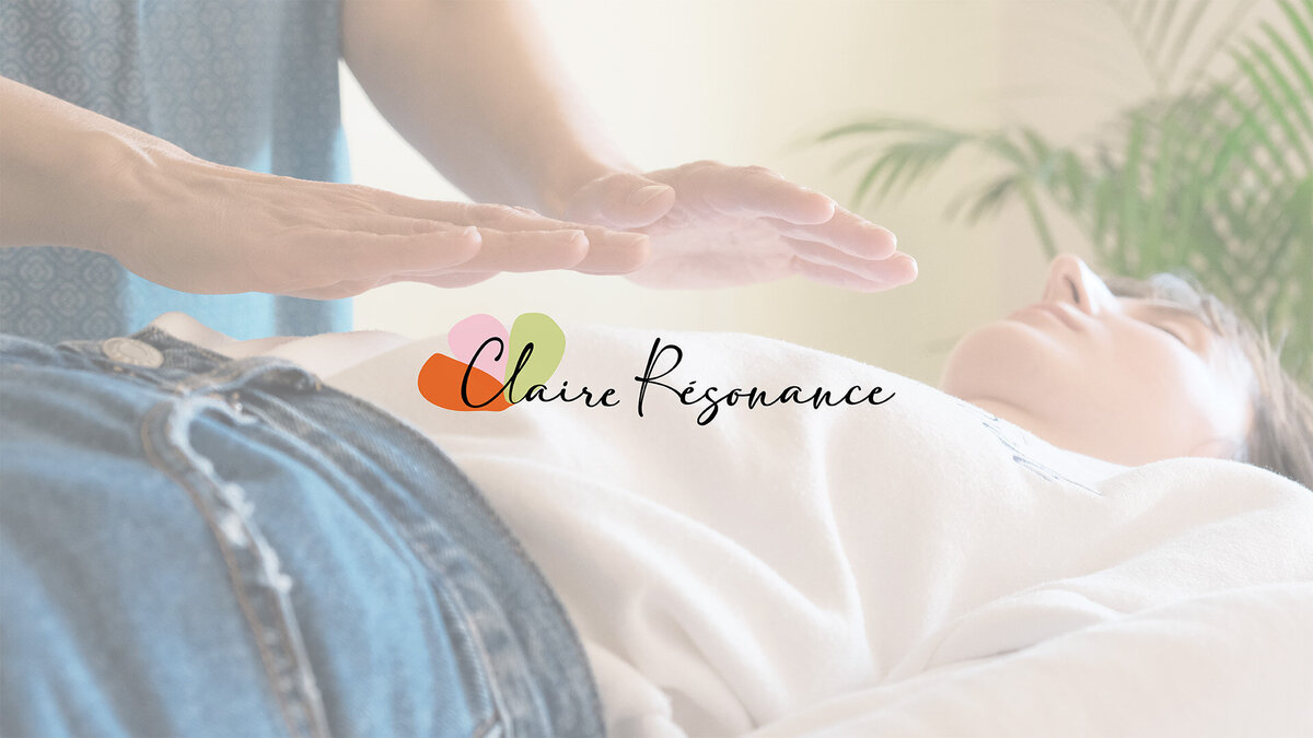 Logo réalisé pour Claire Résonance