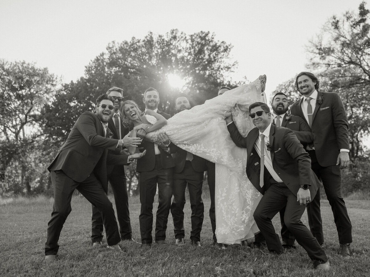 janise+brett-dawnphotoco-fortworthweddingphotographer-120