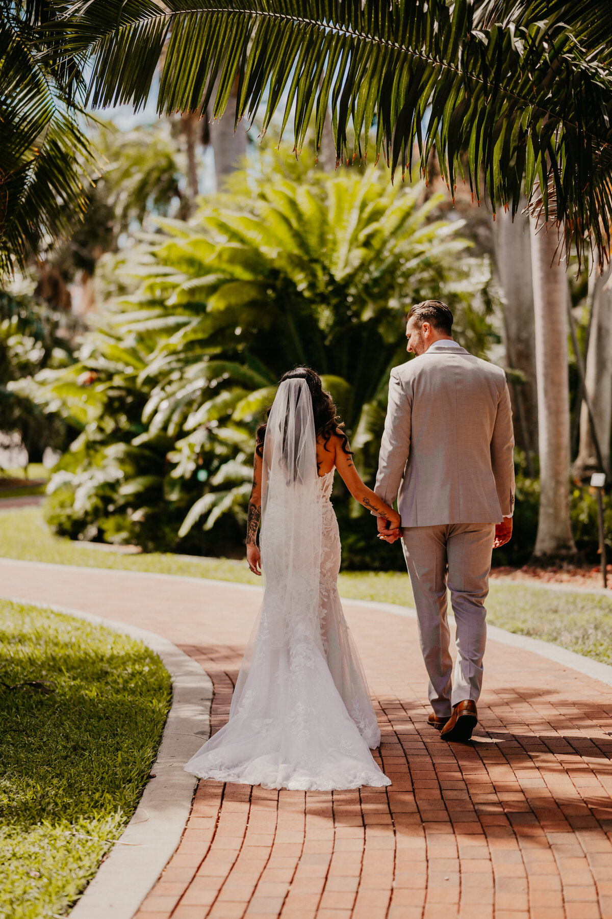 mariah-lacy-photo-unique-florida-park-elopement-chantilly-chic-celebrations-5