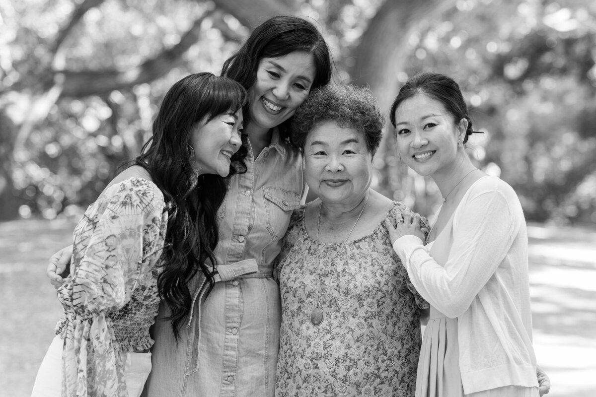 idyllic-oak-canyon-nature-center-family-portraits-22