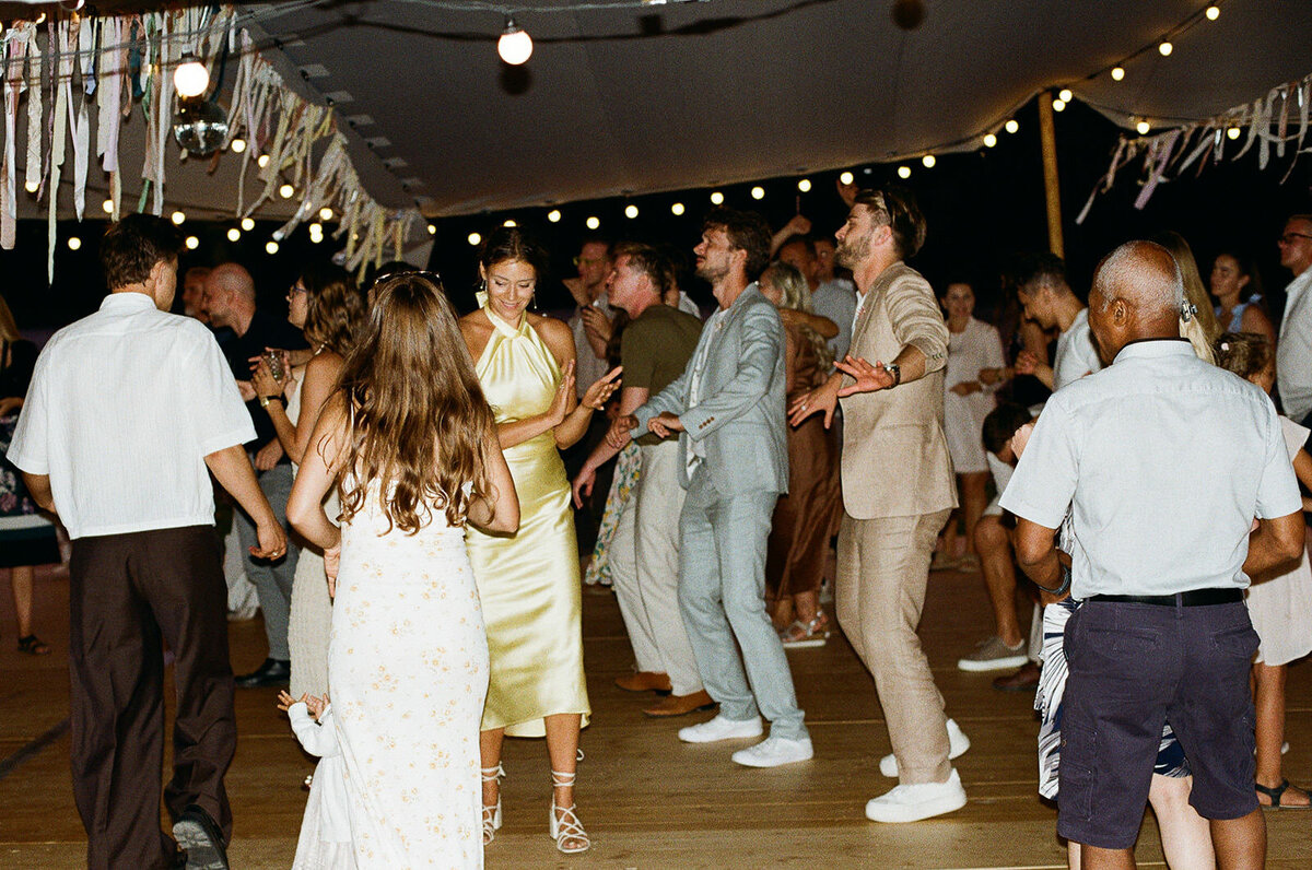 film-wedding-photography-czech-republic-stepanka-matej202