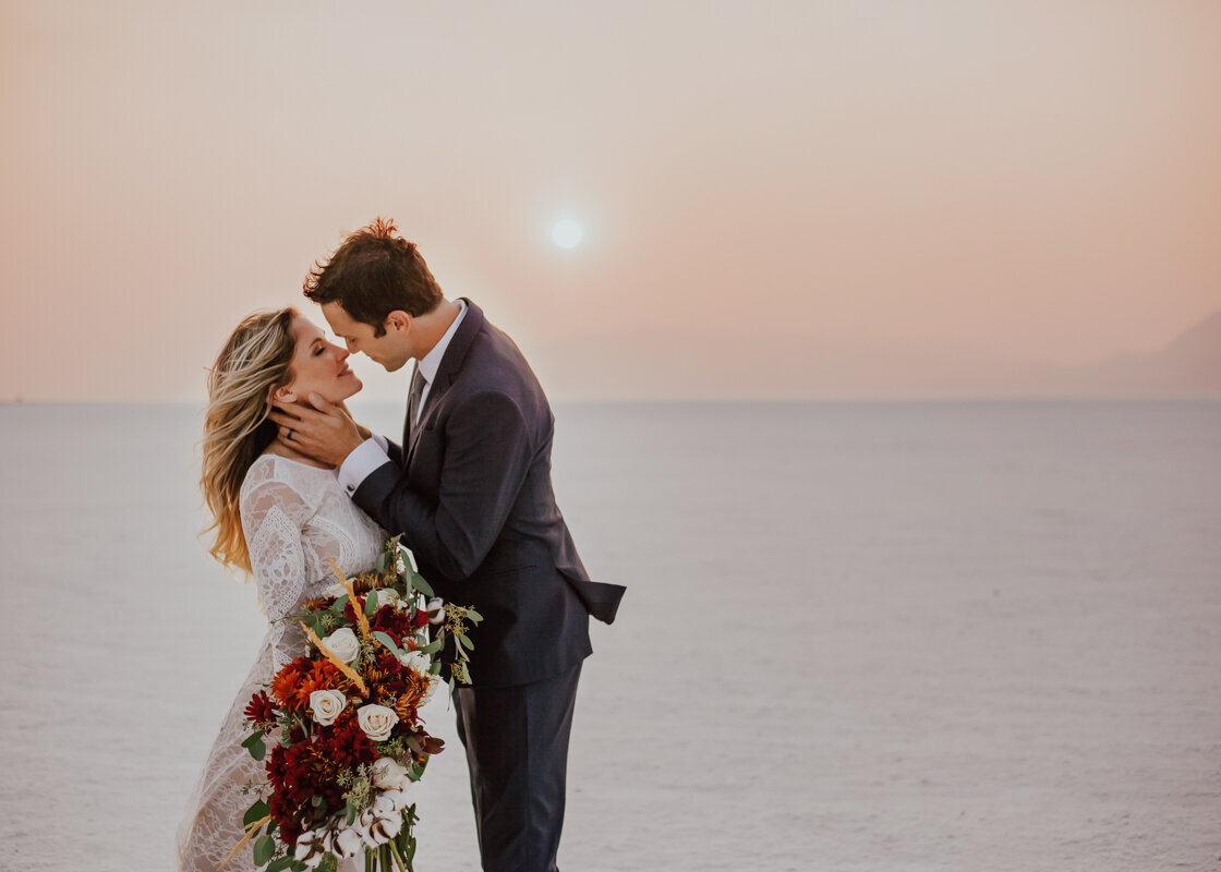 180830_Jenn&BenBridals_BonnevilleSaltFlatsUtah_AnjaJensenPhotography_001-050