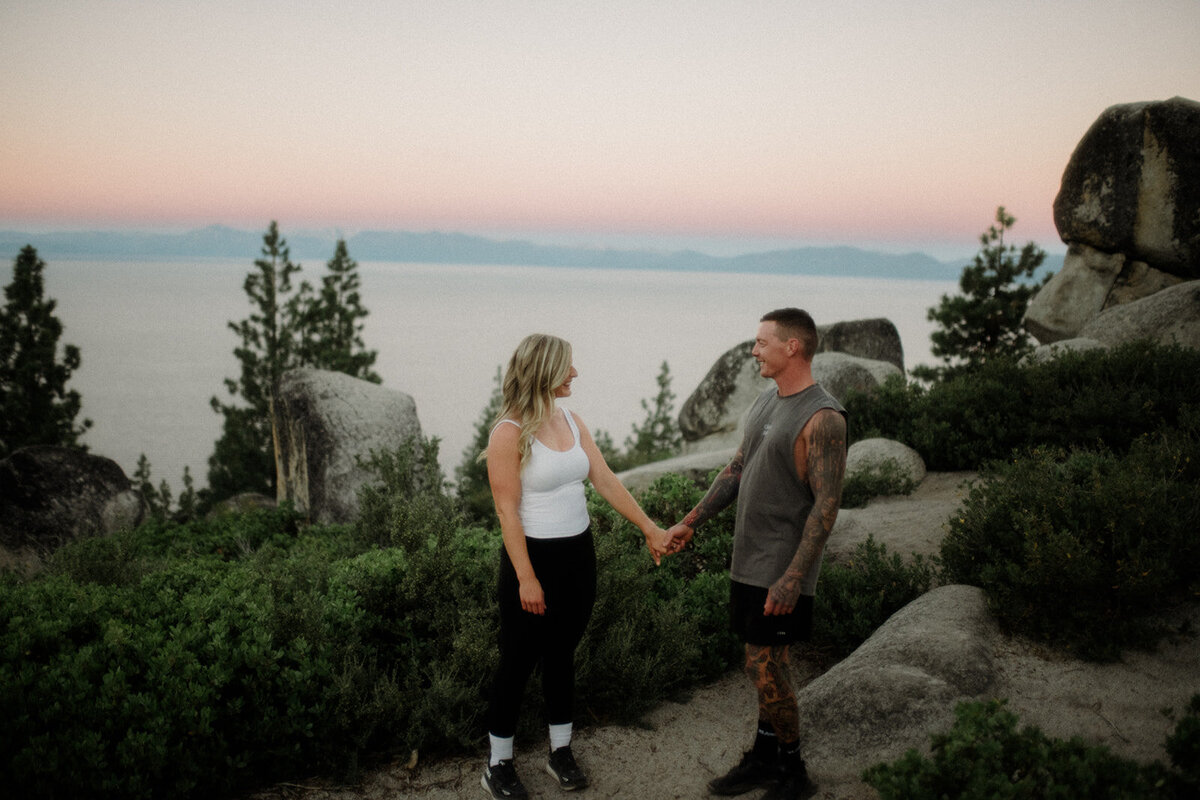 072 Lake Tahoe Elopement Photographer_California elopement_Adventure elopement photographer_Hiking_Lisa & Adam-8936_websize