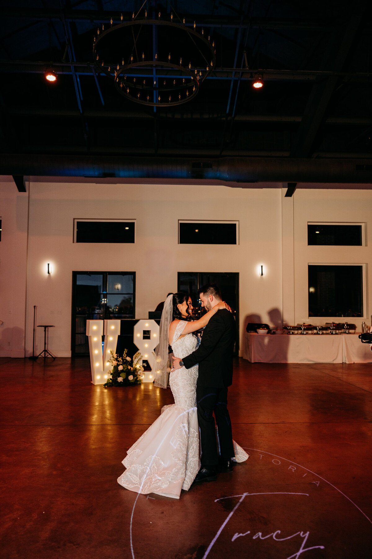 066_LegendAndLaceStudios_Tracy_Wedding_Preview